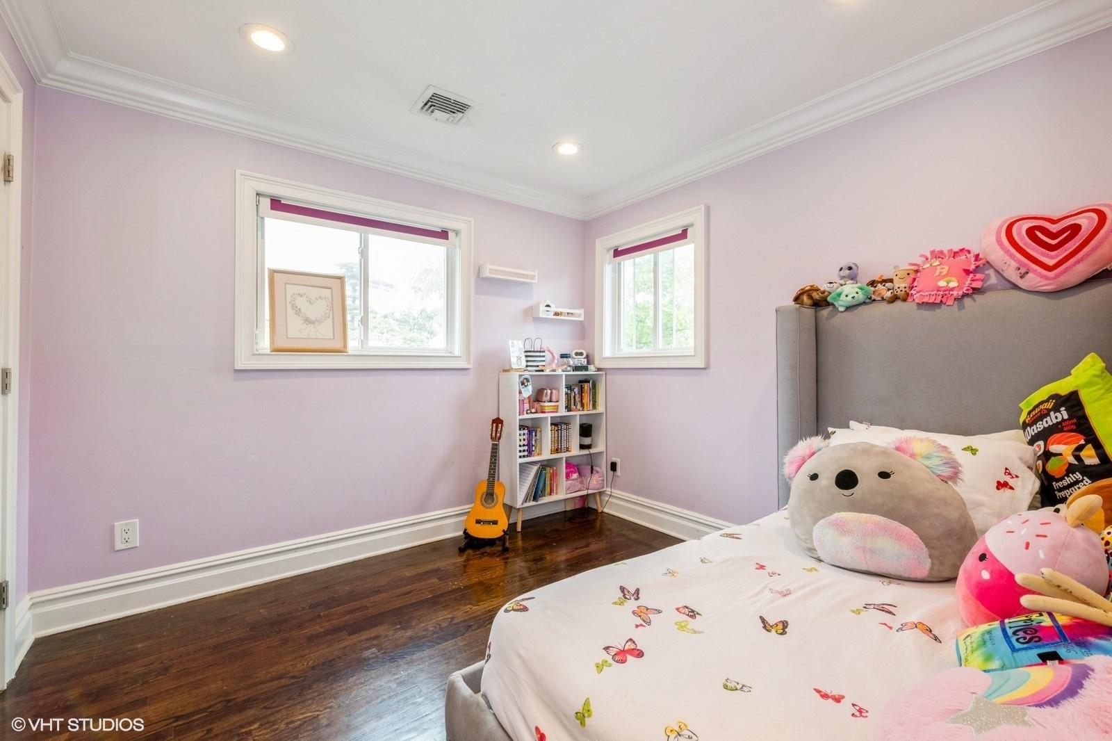 Single Family Dumont  Nassau County, NY 11581, MLS-867054-15