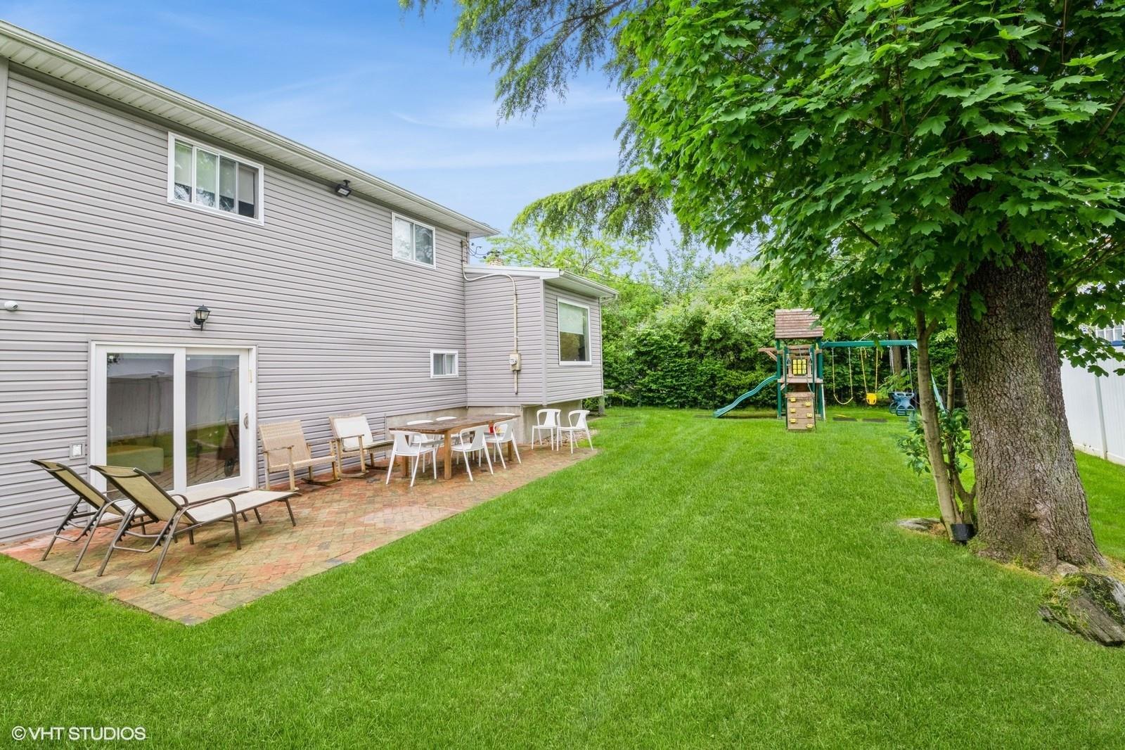 Single Family Dumont  Nassau County, NY 11581, MLS-867054-4
