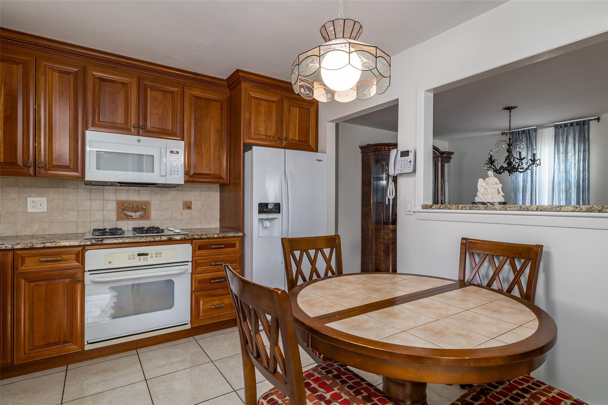 Single Family Long Beach  Nassau County, NY 11558, MLS-867081-11