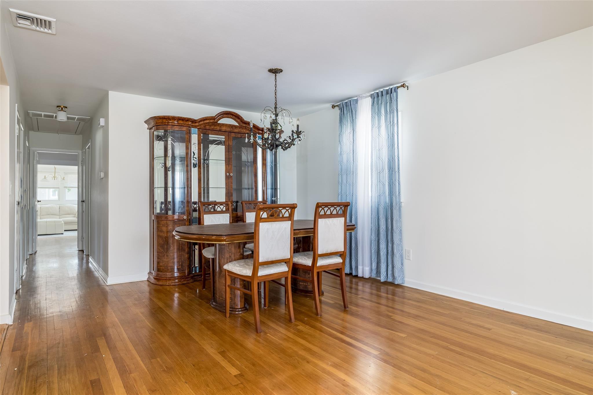 Single Family Long Beach  Nassau County, NY 11558, MLS-867081-3