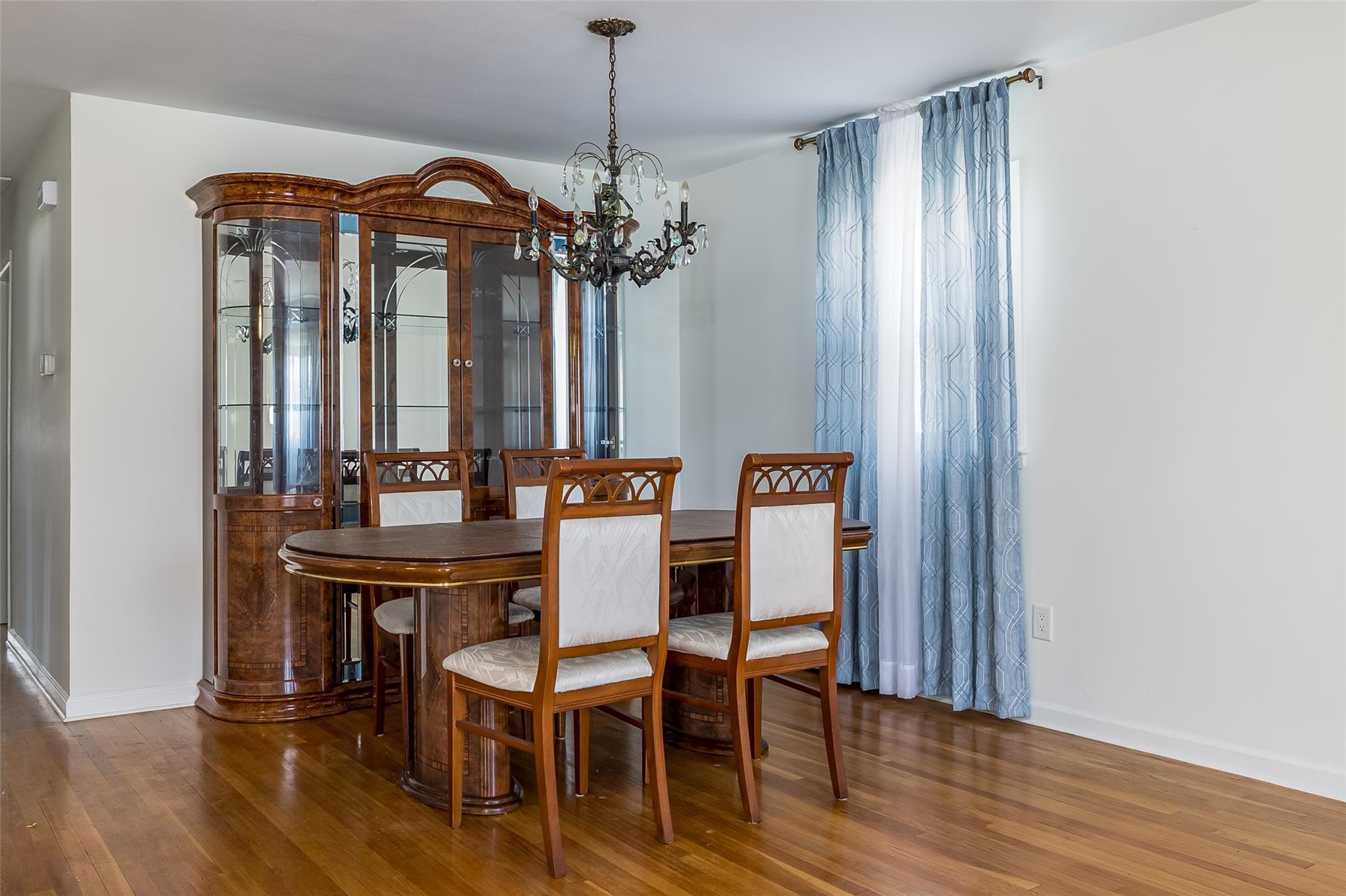 Single Family Long Beach  Nassau County, NY 11558, MLS-867081-9