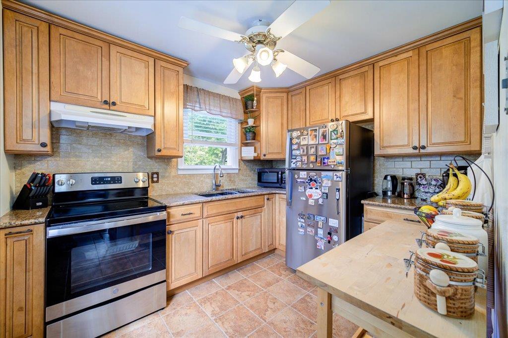 Single Family Booth  Dutchess County, NY 12590, MLS-867084-6