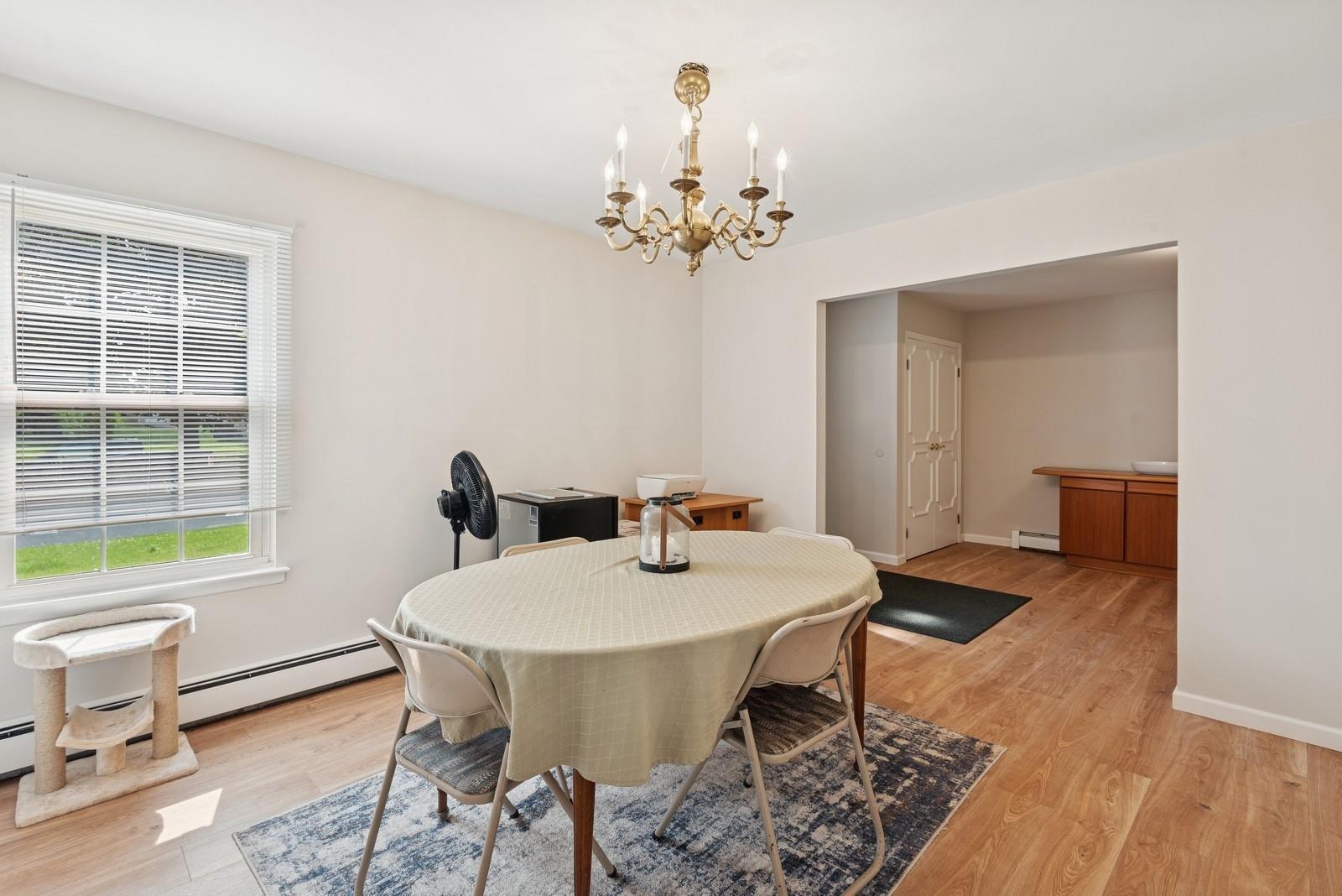 Single Family Woodbine  Suffolk County, NY 11727, MLS-867092-23