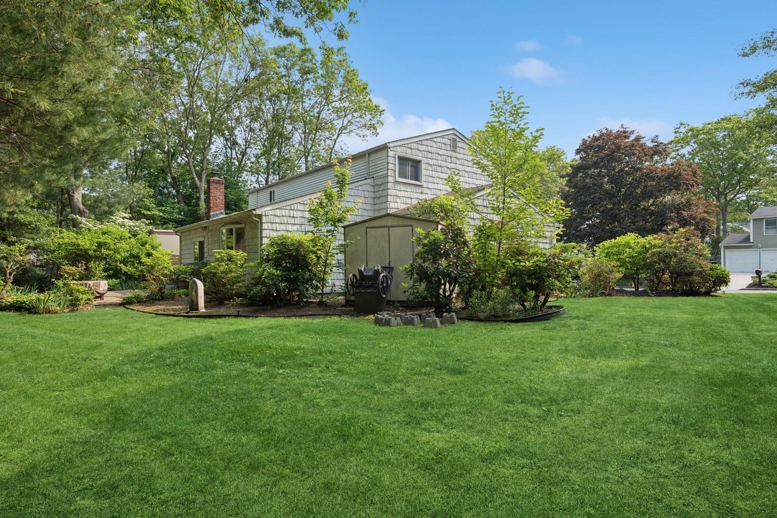 Single Family Woodbine  Suffolk County, NY 11727, MLS-867092-4