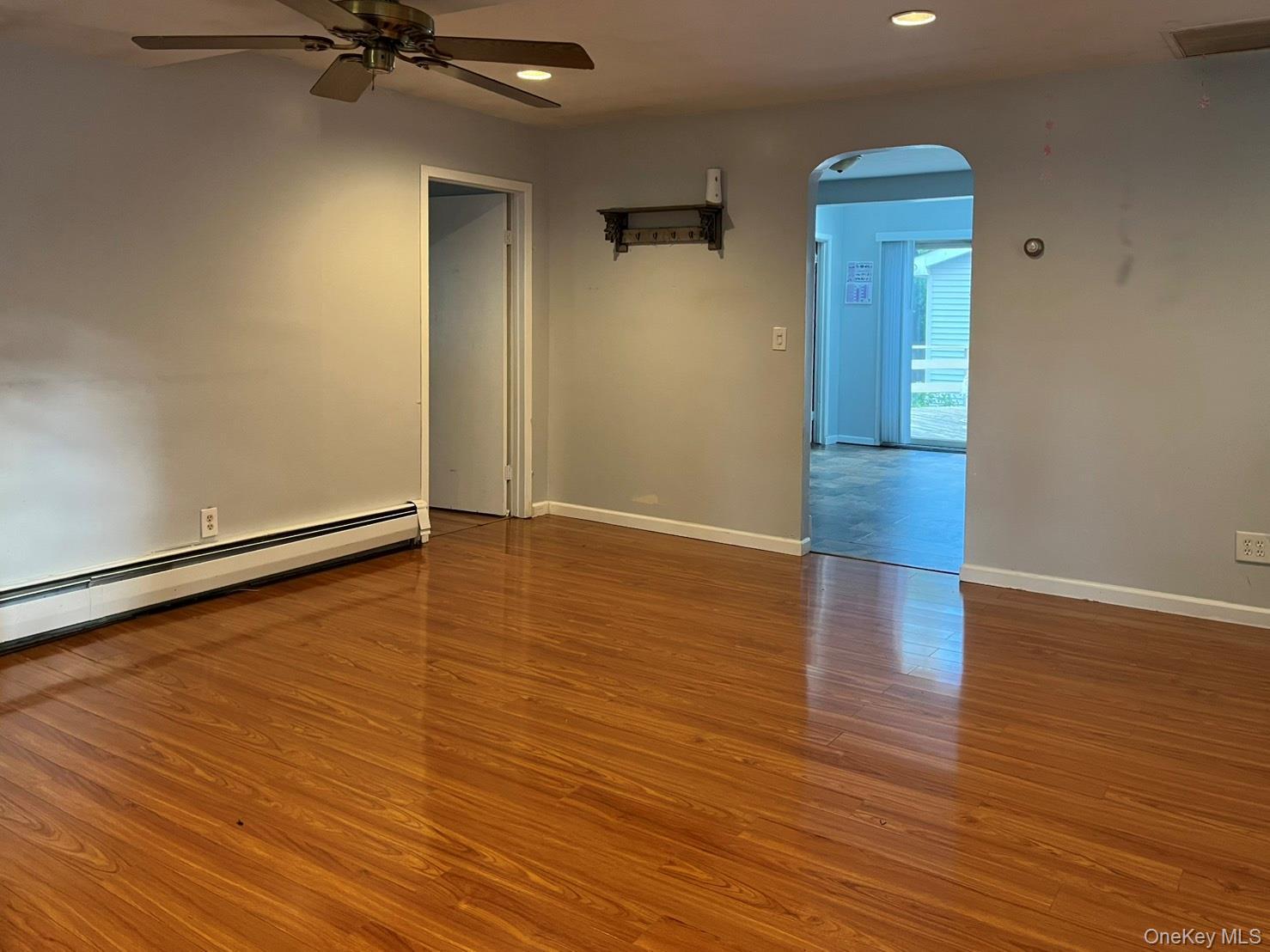 Single Family Reinhart  Suffolk County, NY 11747, MLS-867097-4