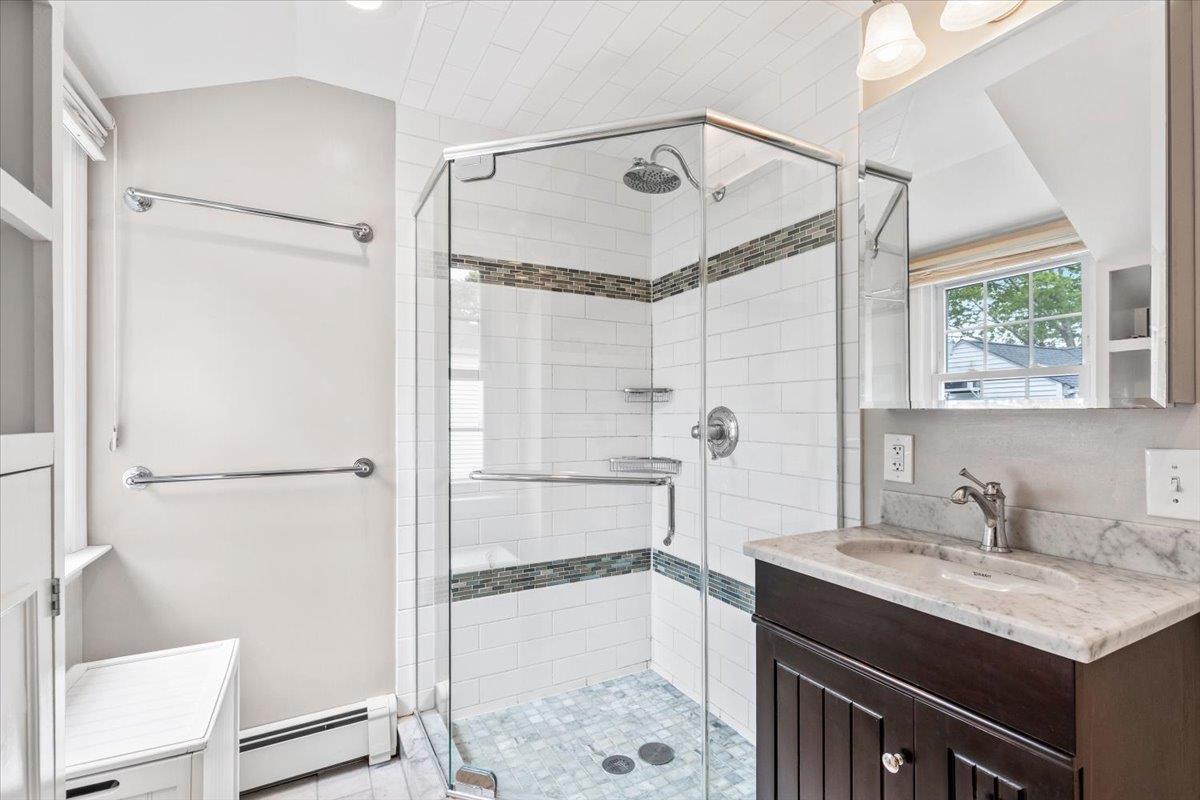 Single Family Sprague  Westchester County, NY 10583, MLS-867109-23