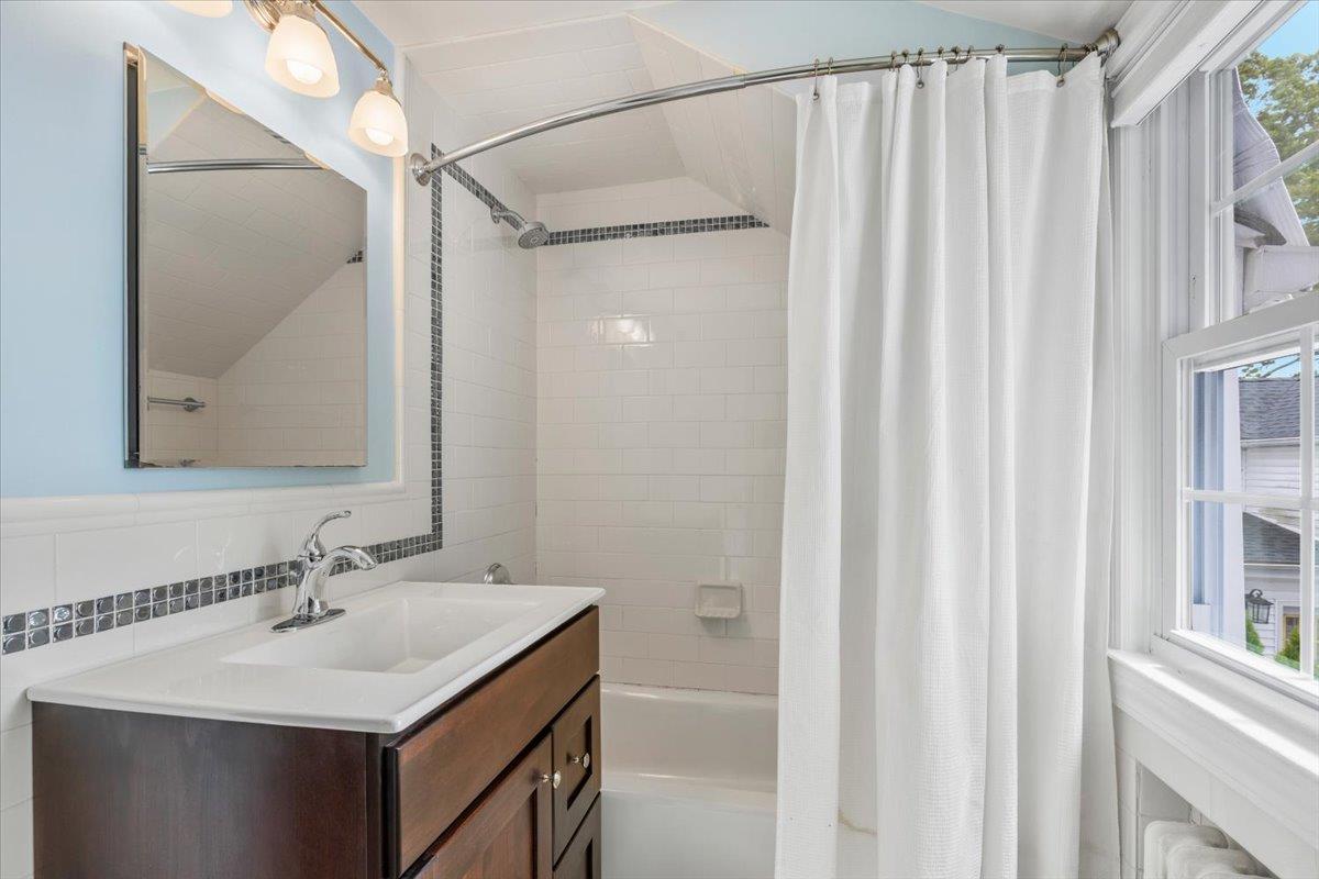 Single Family Sprague  Westchester County, NY 10583, MLS-867109-26