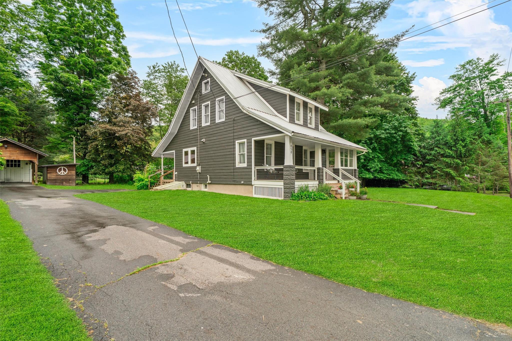 Single Family Branch Hortonville  Sullivan County, NY 12745, MLS-867115-4