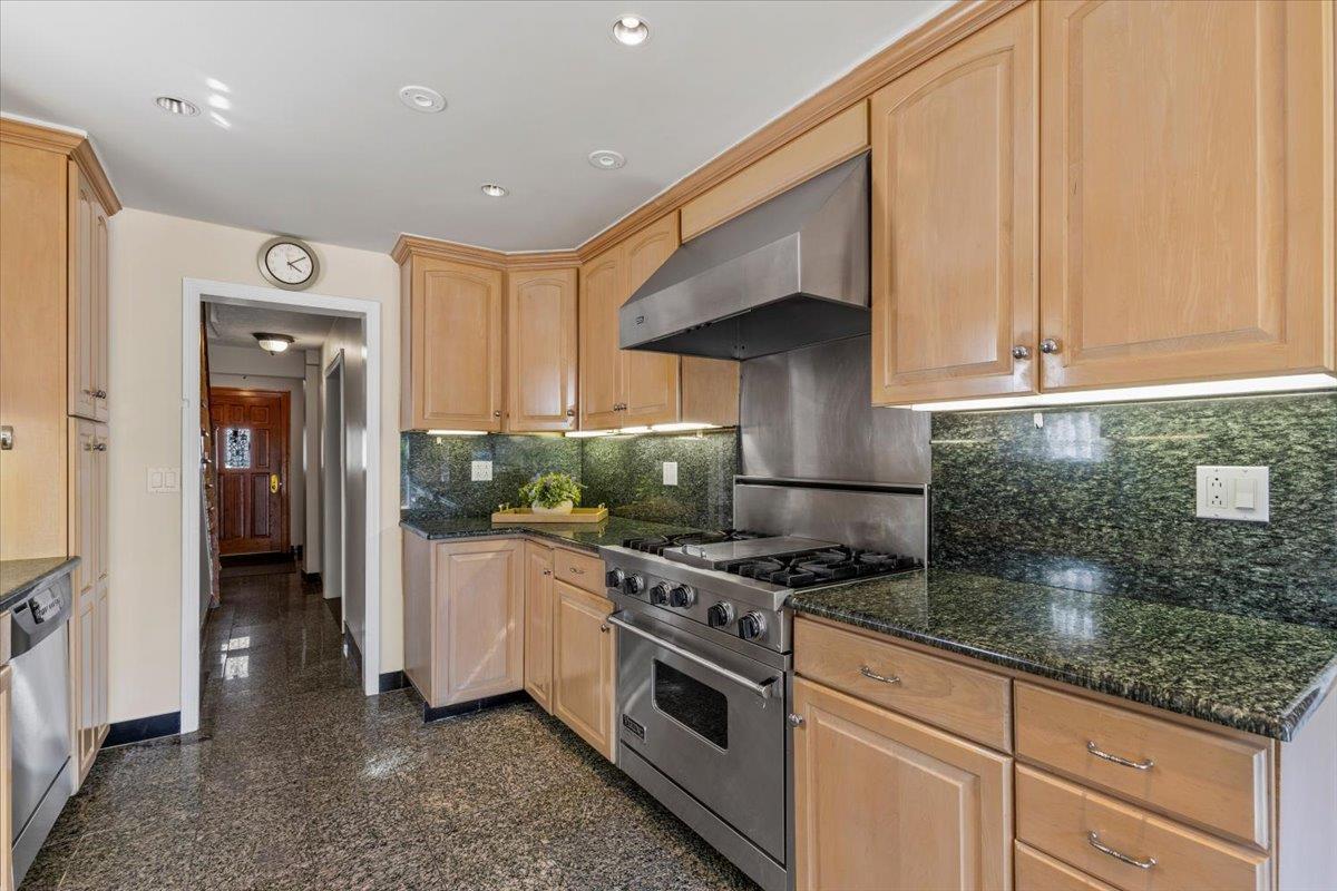 Single Family Woodruff  Westchester County, NY 10583, MLS-867122-8