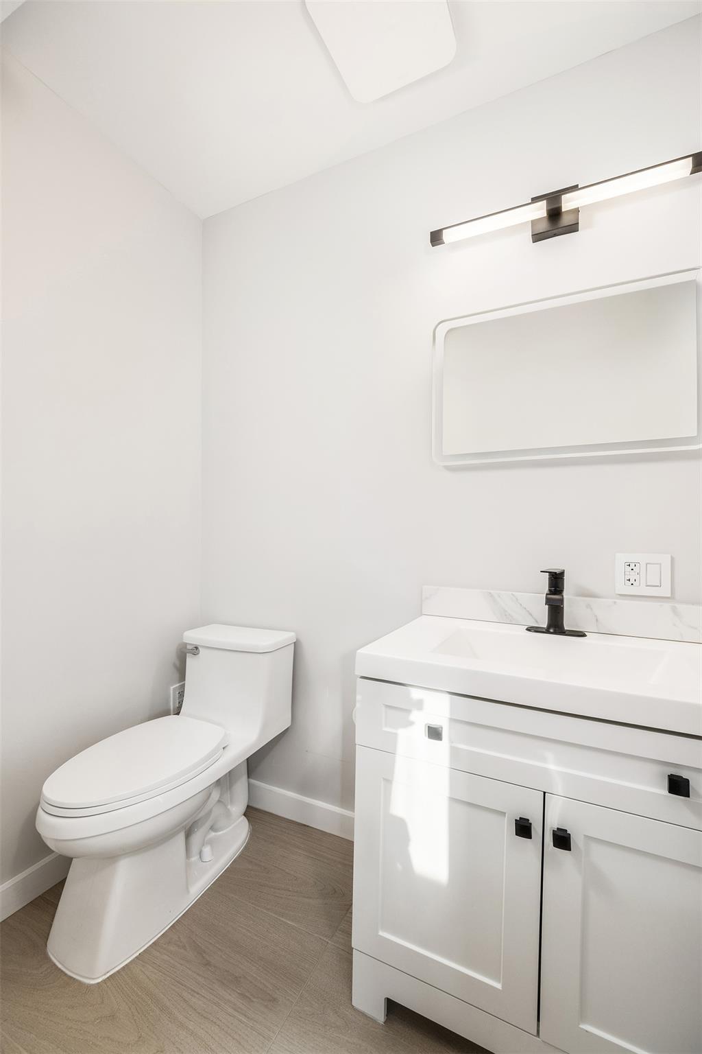 Single Family Norden  Staten Island, NY 10304, MLS-867125-12