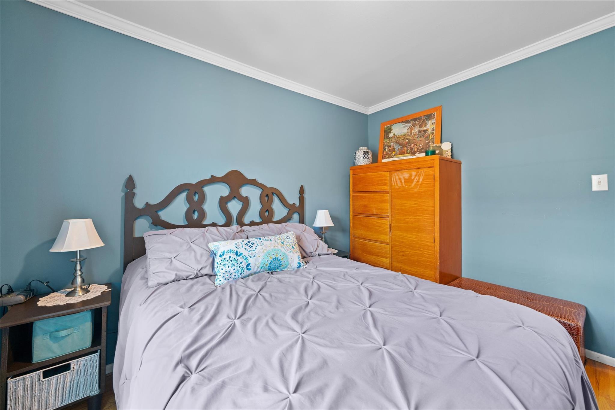 Single Family Kearney  Bronx, NY 10465, MLS-867128-23