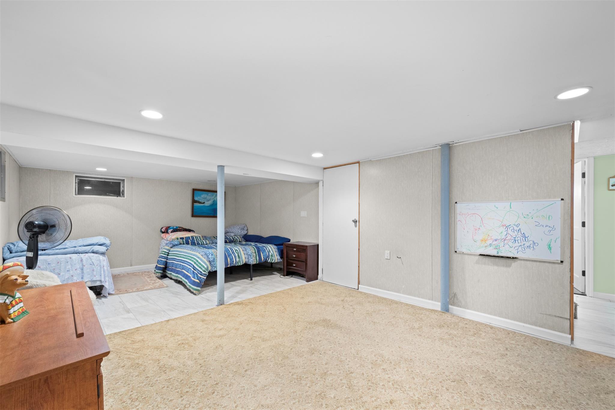 Single Family Westgate  Nassau County, NY 11762, MLS-867165-28