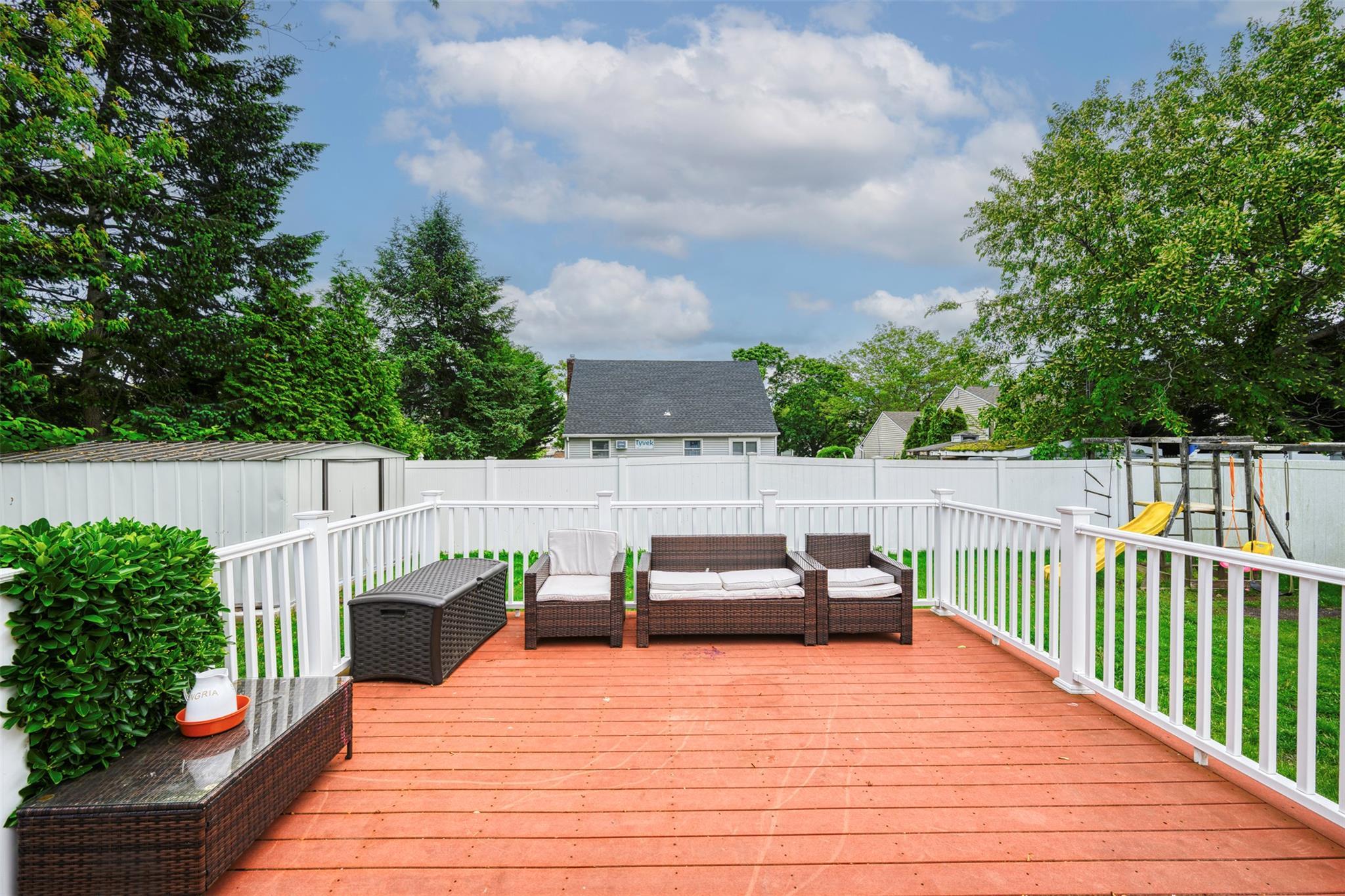 Single Family Westgate  Nassau County, NY 11762, MLS-867165-31