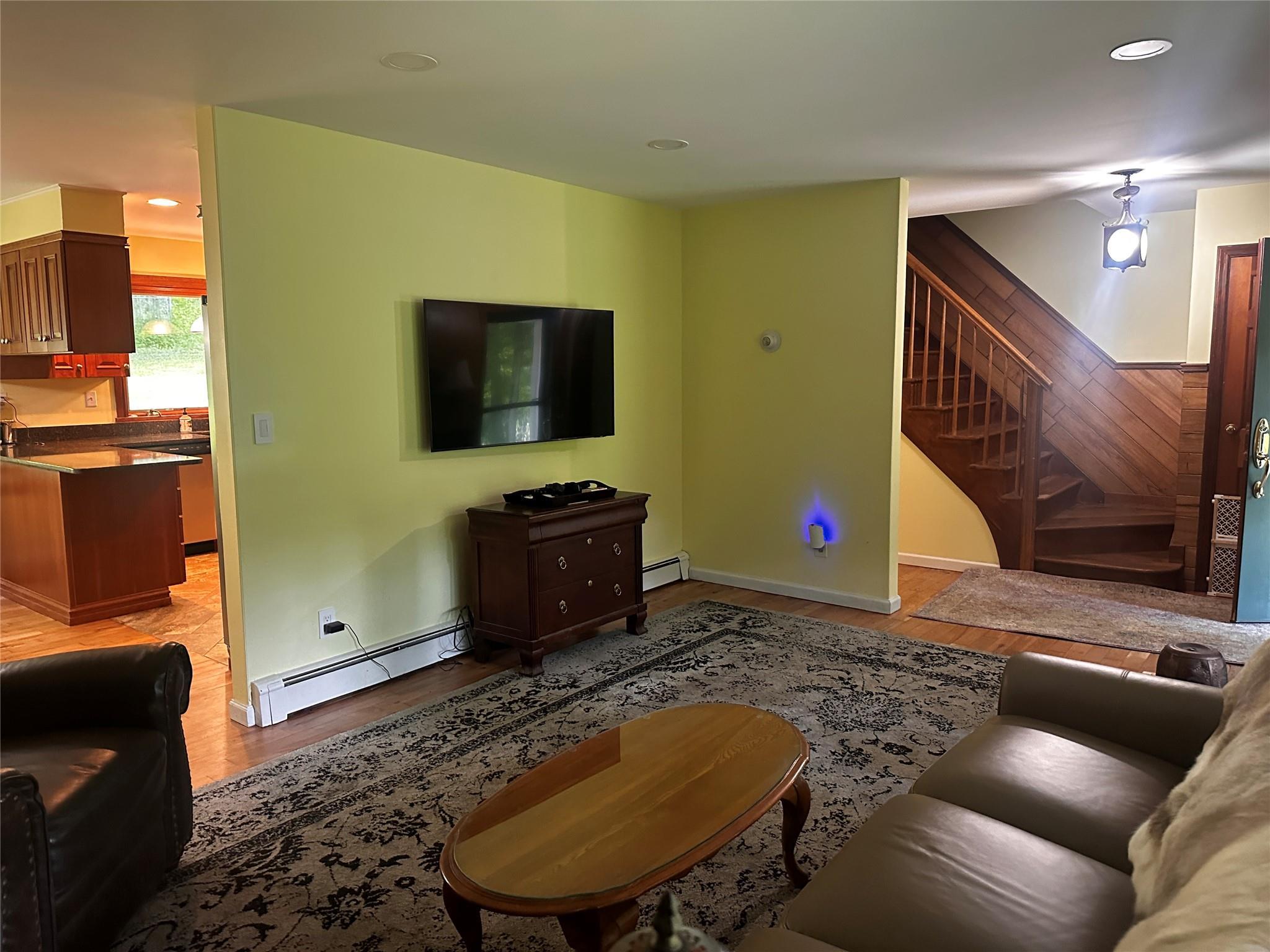 Single Family Hunns Lake  Dutchess County, NY 12581, MLS-867169-12