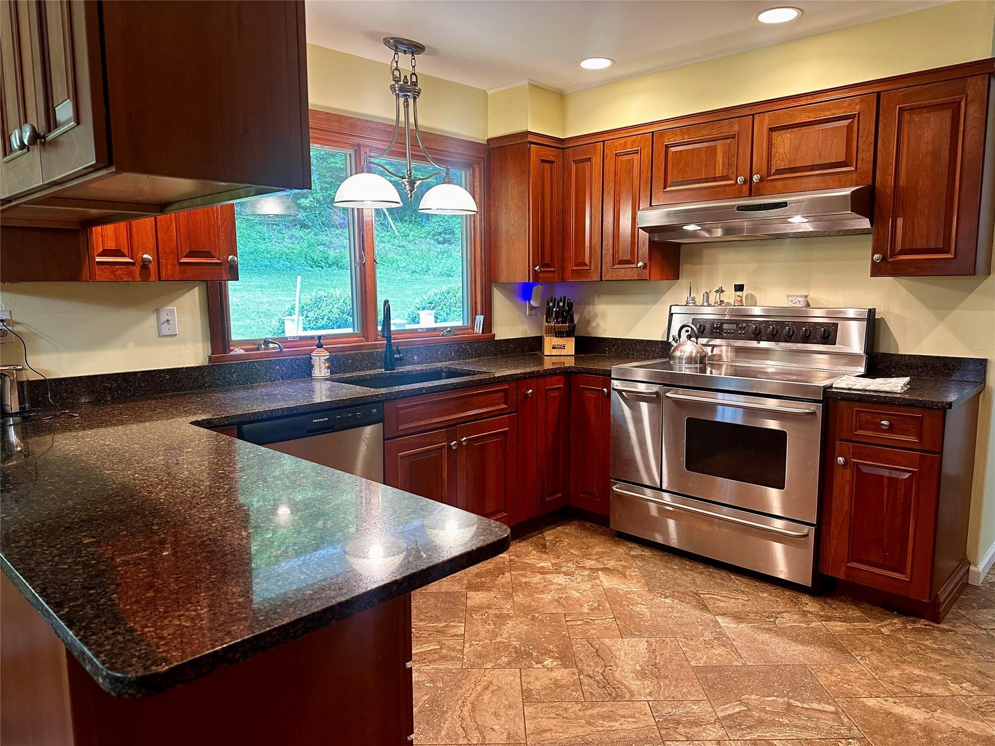 Single Family Hunns Lake  Dutchess County, NY 12581, MLS-867169-9