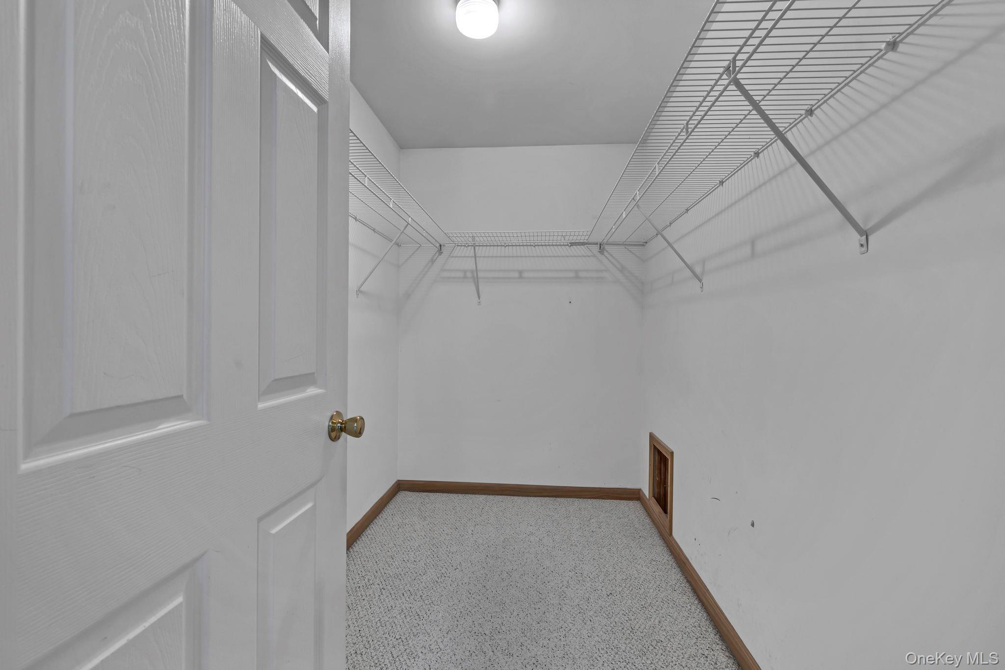 Single Family Woodcock Mtn Orange County, NY 10992, MLS-867182-40