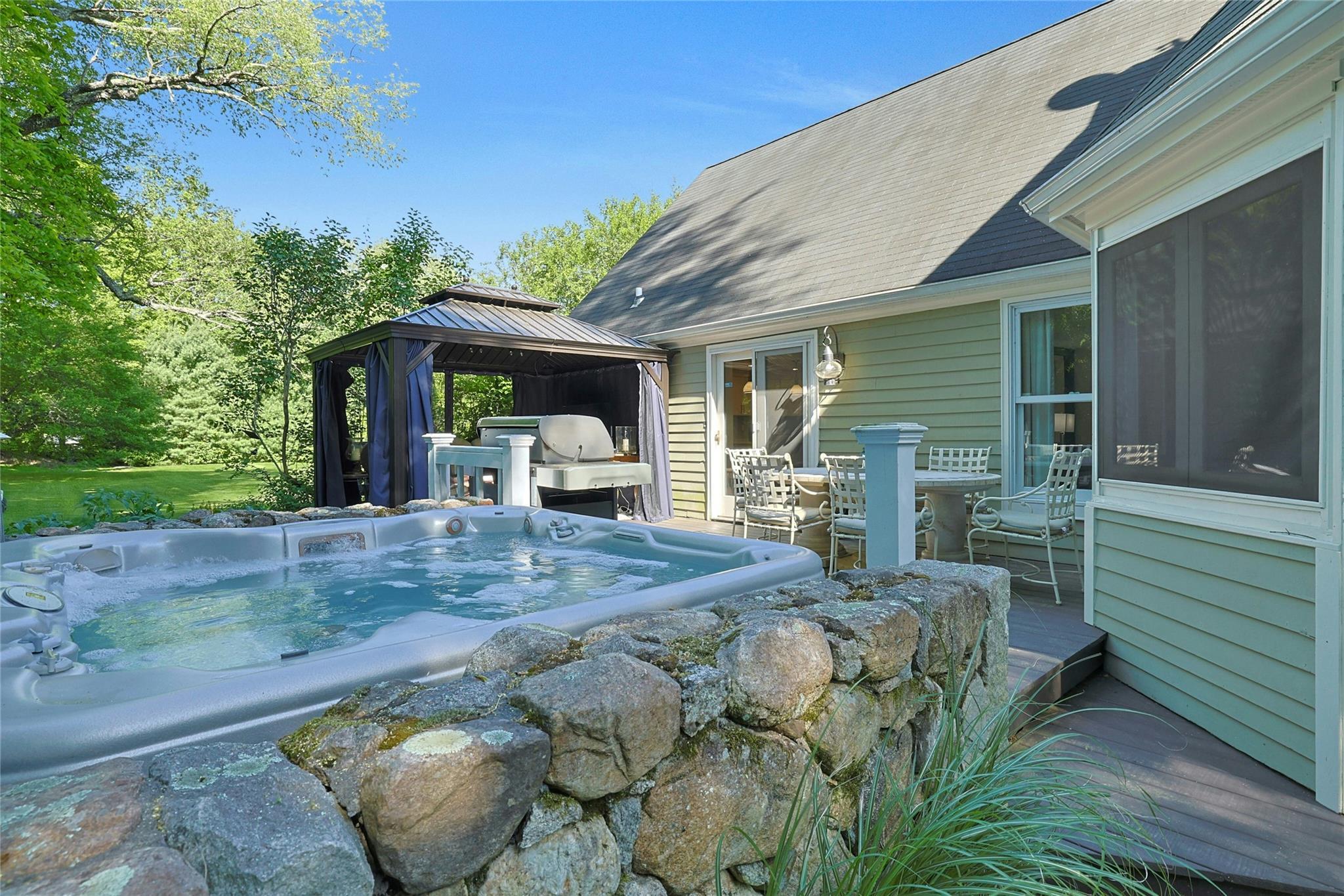 Single Family Lakeview  Westchester County, NY 10590, MLS-867201-31