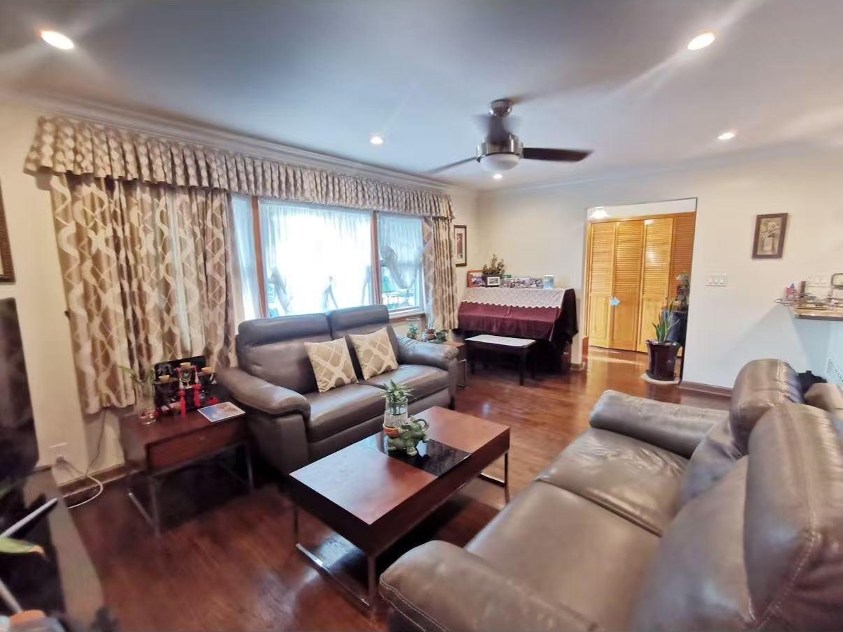 Single Family 167th Street  Queens, NY 11358, MLS-867242-3