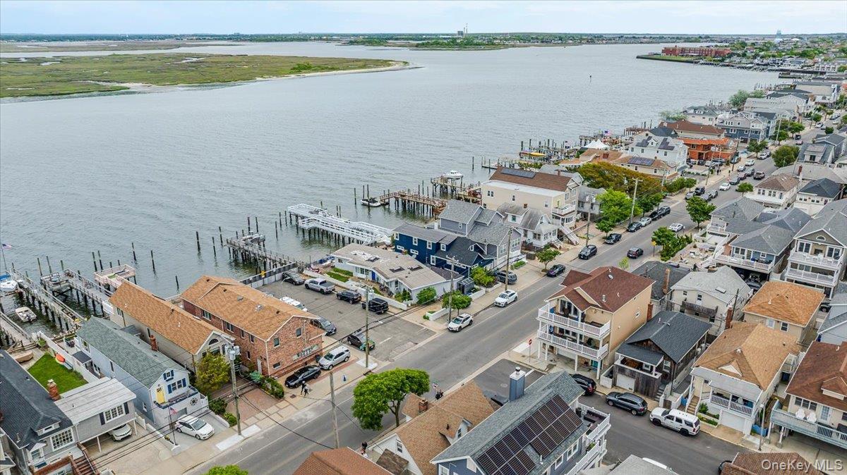 Single Family Park  Nassau County, NY 11561, MLS-867250-48