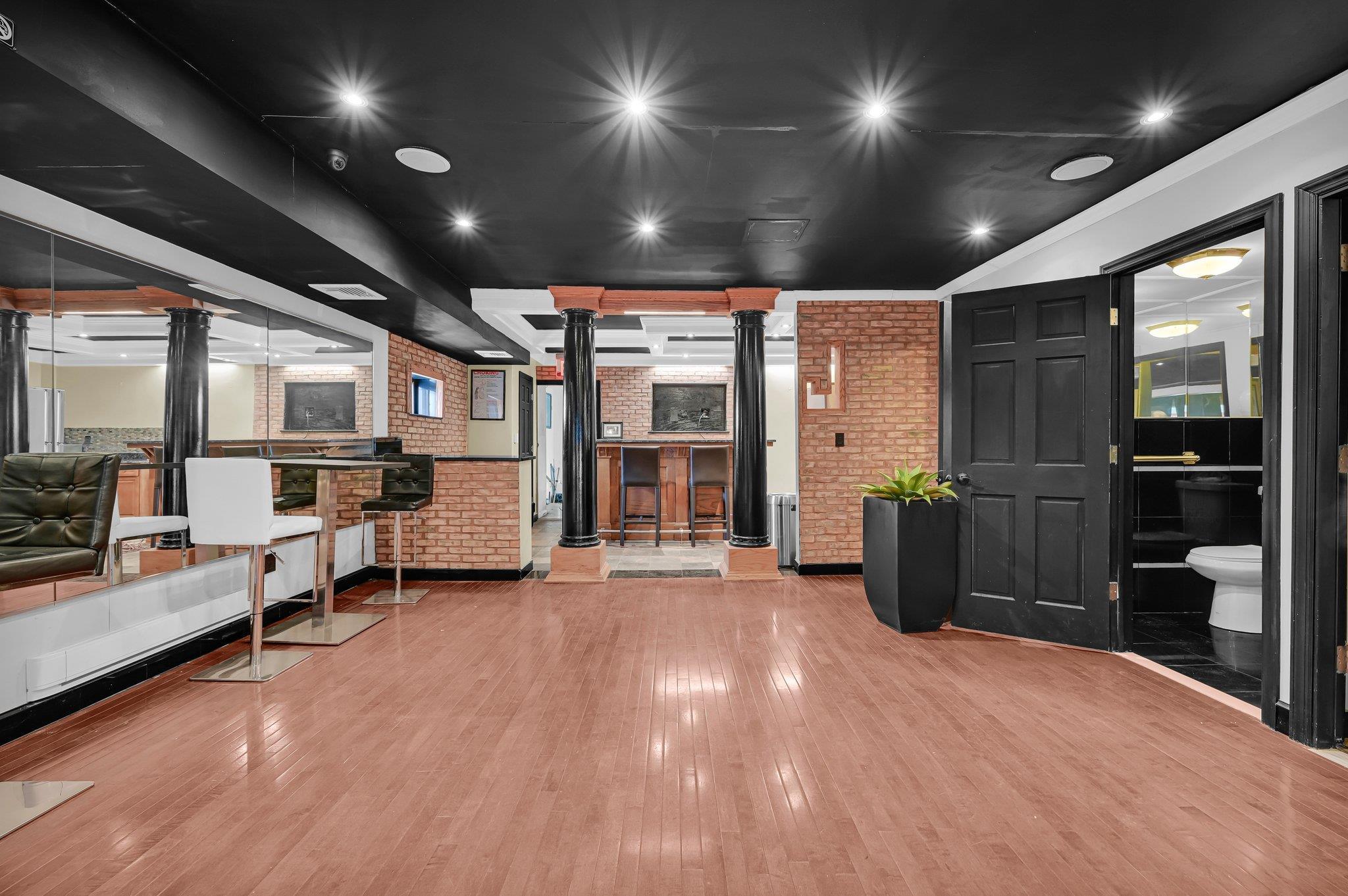 Commercial Lease Westchester  Bronx, NY 10461, MLS-867269-7