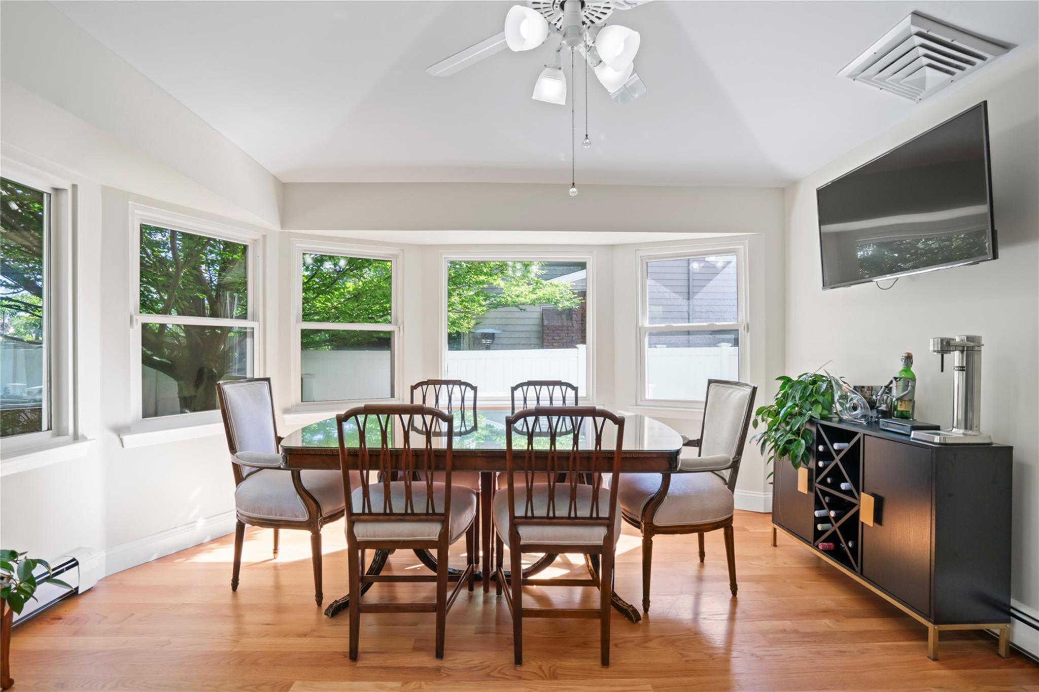 Single Family Roseanne  Nassau County, NY 11797, MLS-867296-10