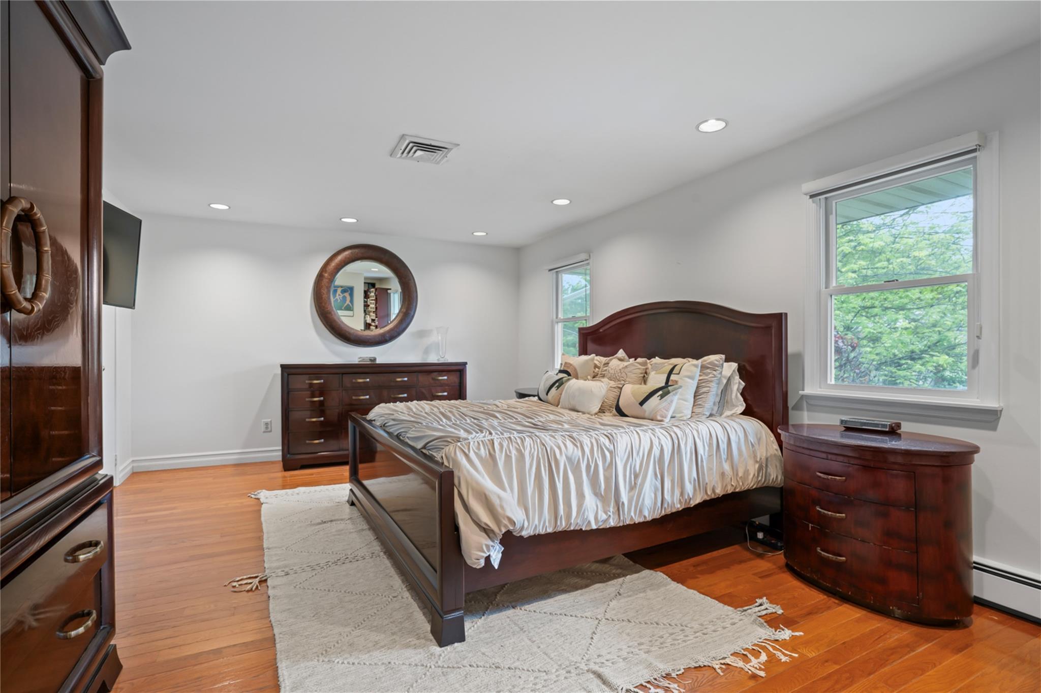 Single Family Roseanne  Nassau County, NY 11797, MLS-867296-15