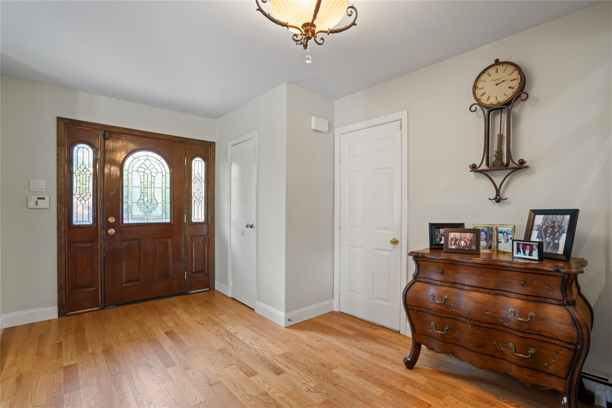 Single Family Roseanne  Nassau County, NY 11797, MLS-867296-2