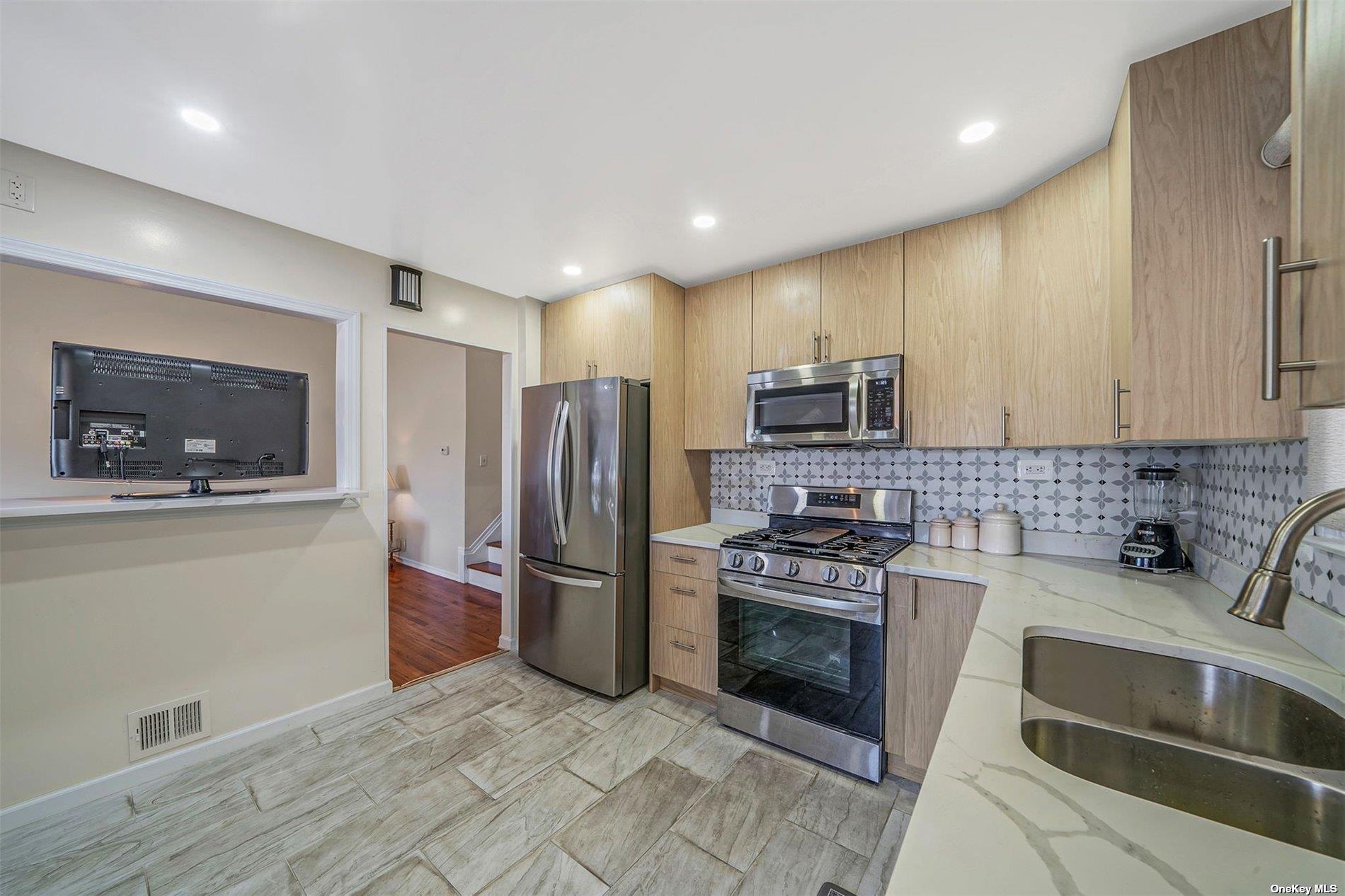 Single Family Beach 65th  Queens, NY 11692, MLS-867298-8