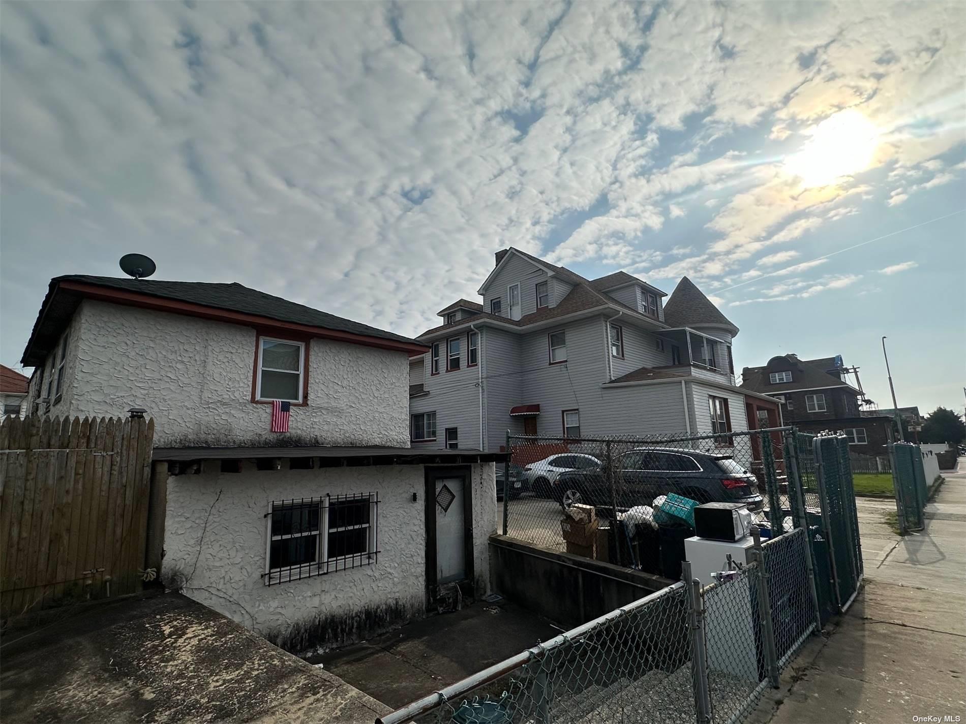 Commercial Sale Sea Gate  Brooklyn, NY 11224, MLS-867305-3