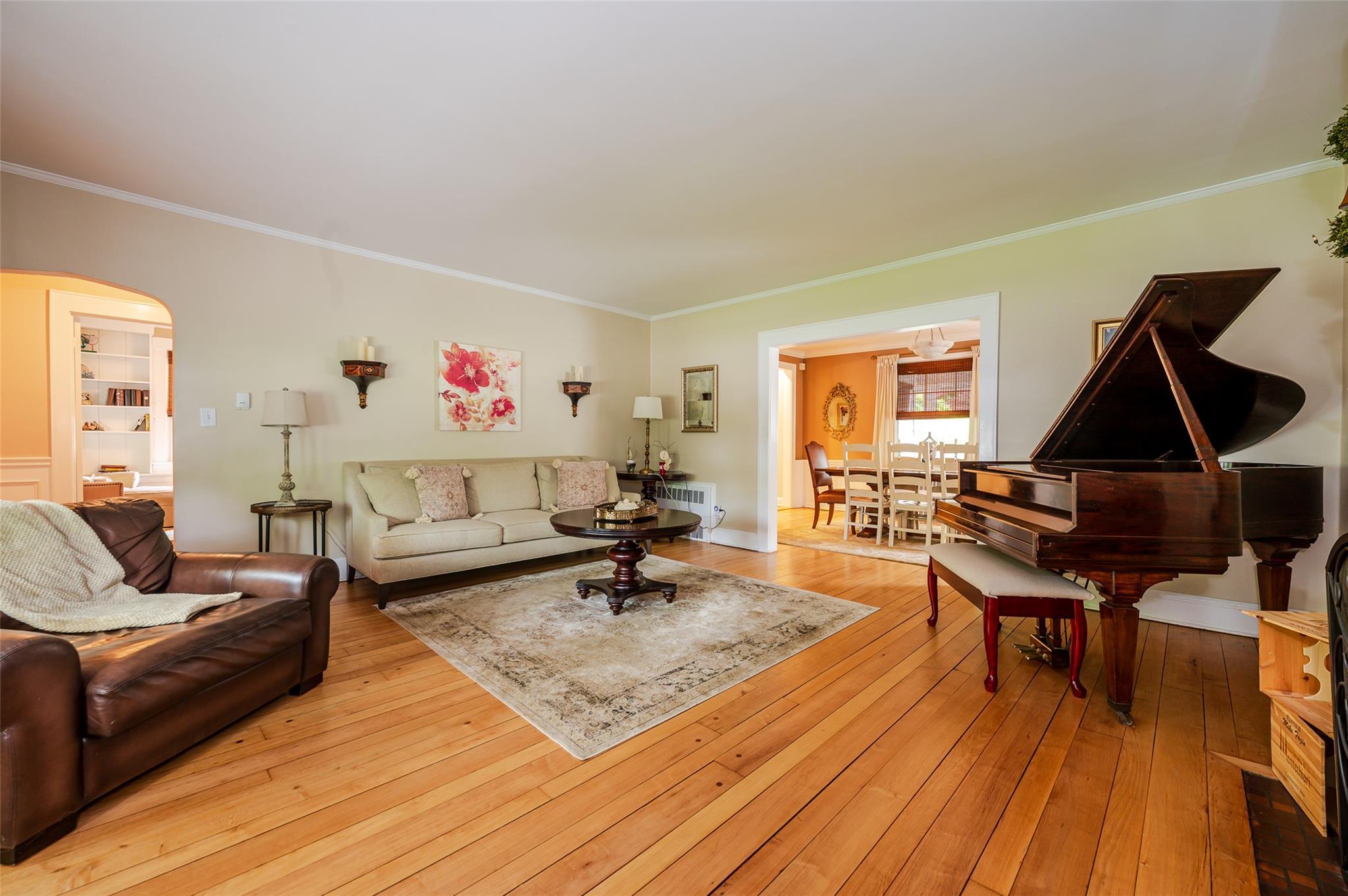 Single Family Loines  Nassau County, NY 11566, MLS-867319-12