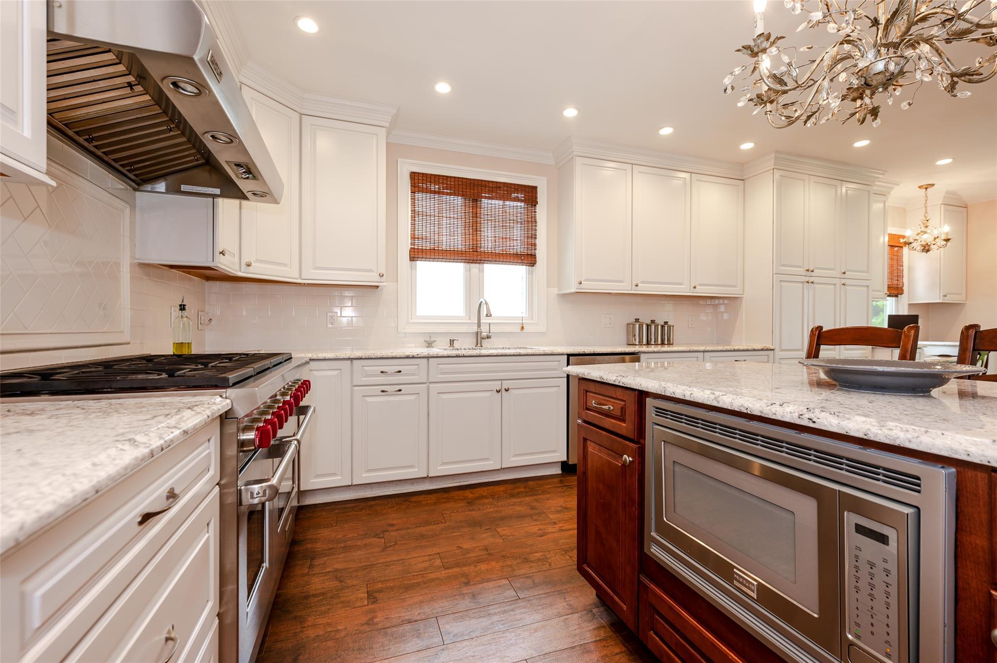 Single Family Loines  Nassau County, NY 11566, MLS-867319-6
