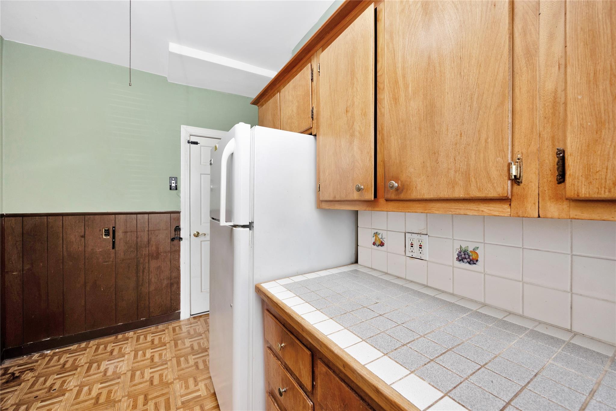 Single Family 80th  Queens, NY 11379, MLS-867327-8