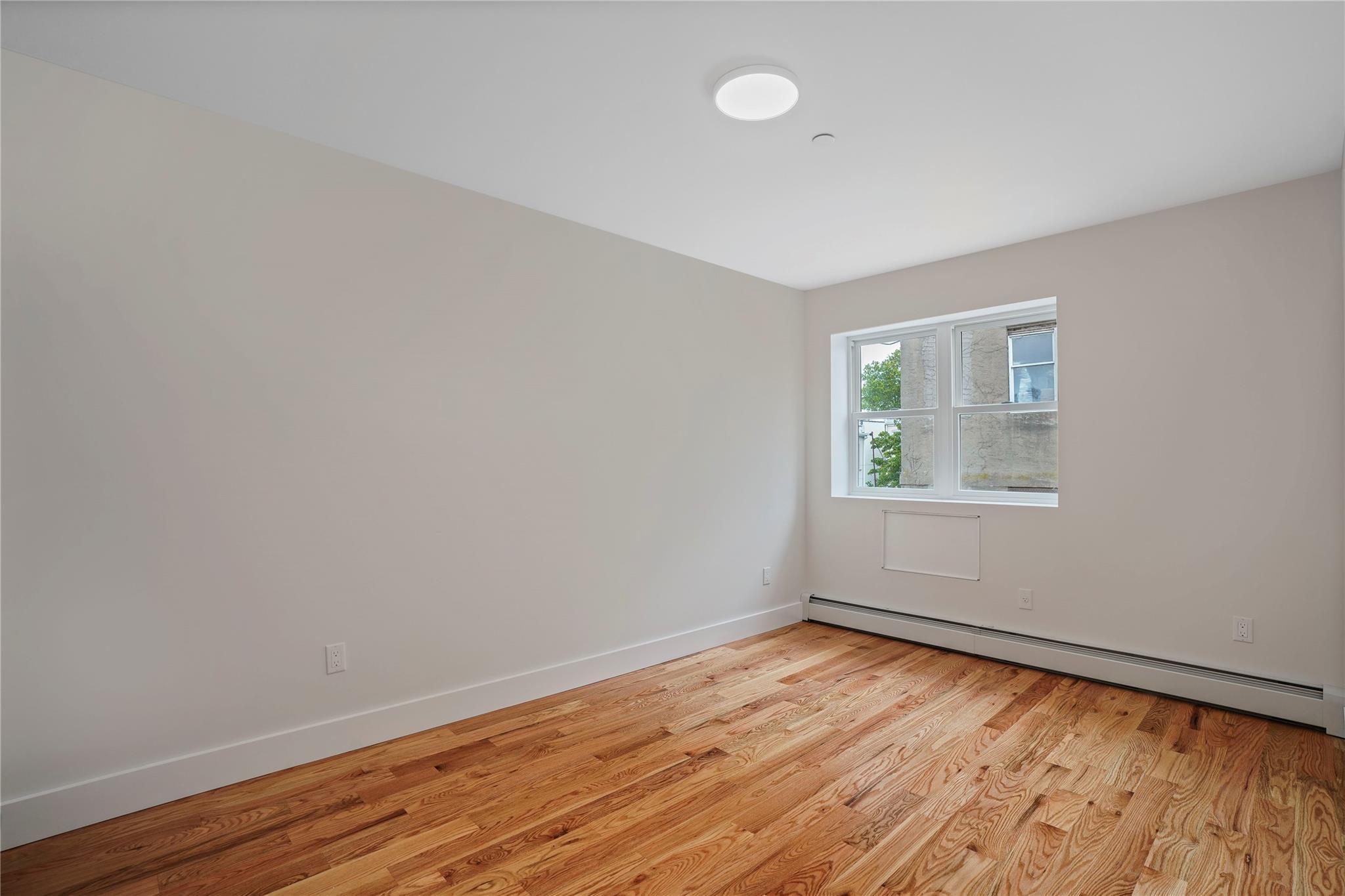 Single Family Menahan  Queens, NY 11385, MLS-867359-17