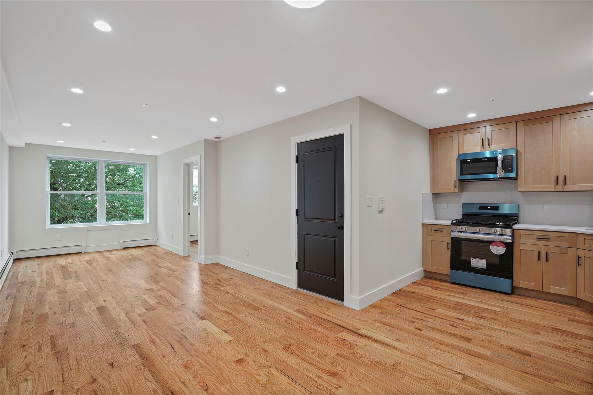 Single Family Menahan  Queens, NY 11385, MLS-867359-26
