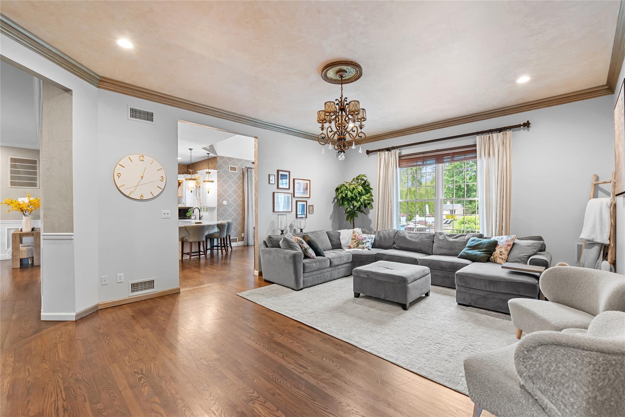 Single Family Crick Holly  Suffolk County, NY 11730, MLS-867363-11