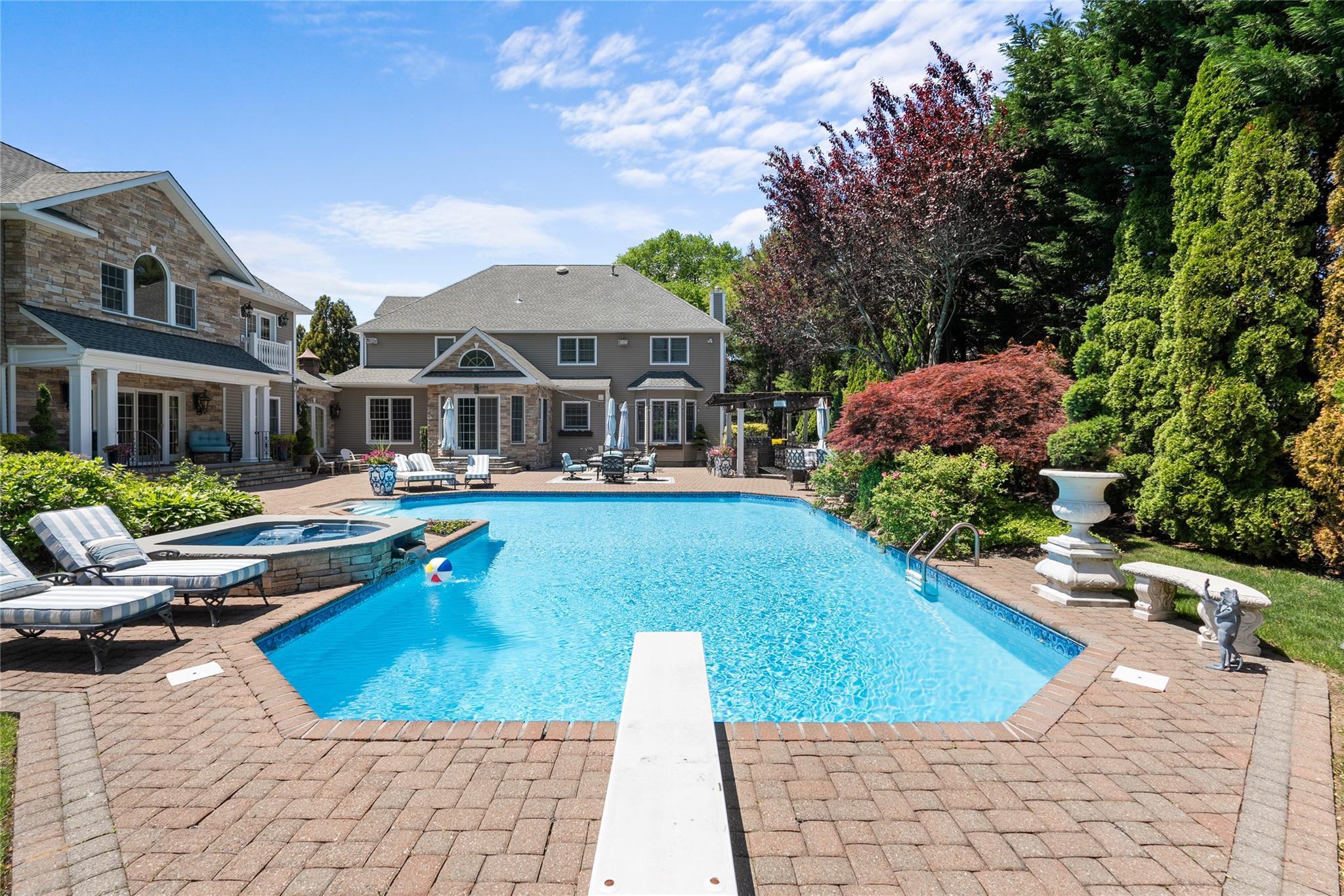 Single Family Crick Holly  Suffolk County, NY 11730, MLS-867363-18