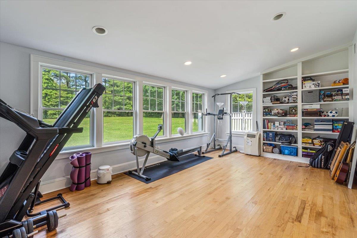 Single Family Sands Point  Nassau County, NY 11050, MLS-867372-23