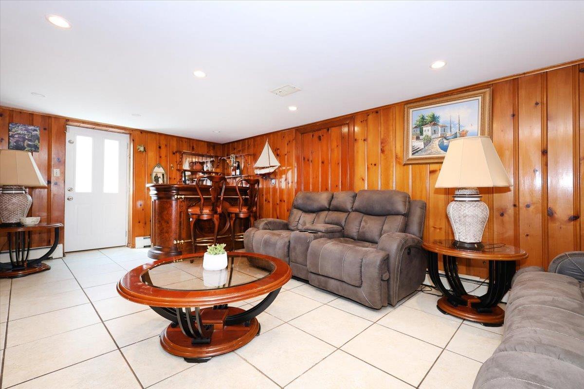 Single Family Deepdale  Queens, NY 11362, MLS-867385-21