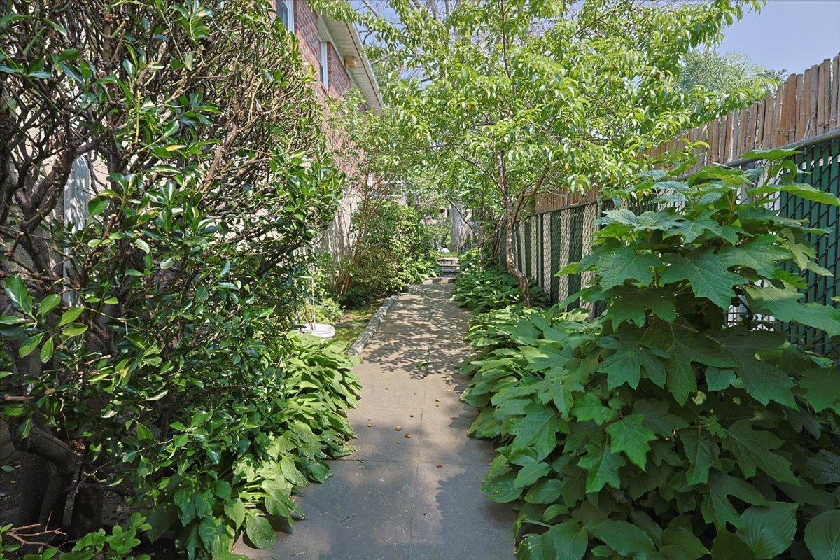 Single Family Deepdale  Queens, NY 11362, MLS-867385-3