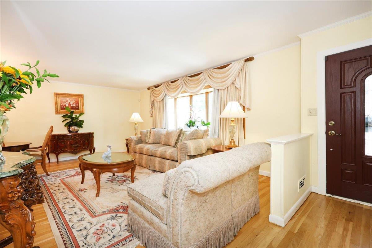 Single Family Deepdale  Queens, NY 11362, MLS-867385-9