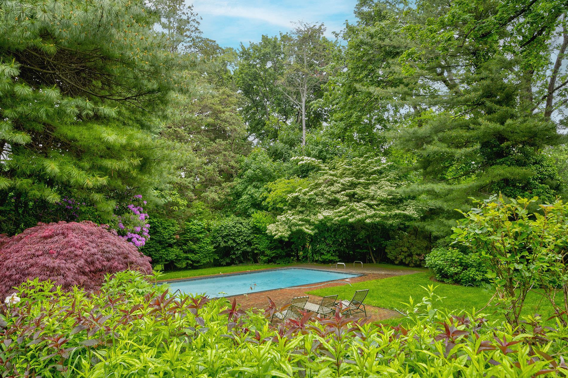 Single Family Cedar  Nassau County, NY 11050, MLS-867388-27