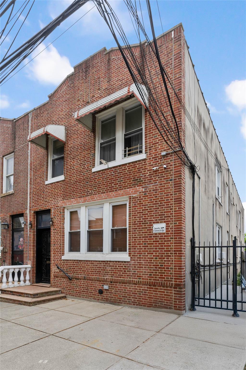 Single Family 22nd  Queens, NY 11105, MLS-867393-2