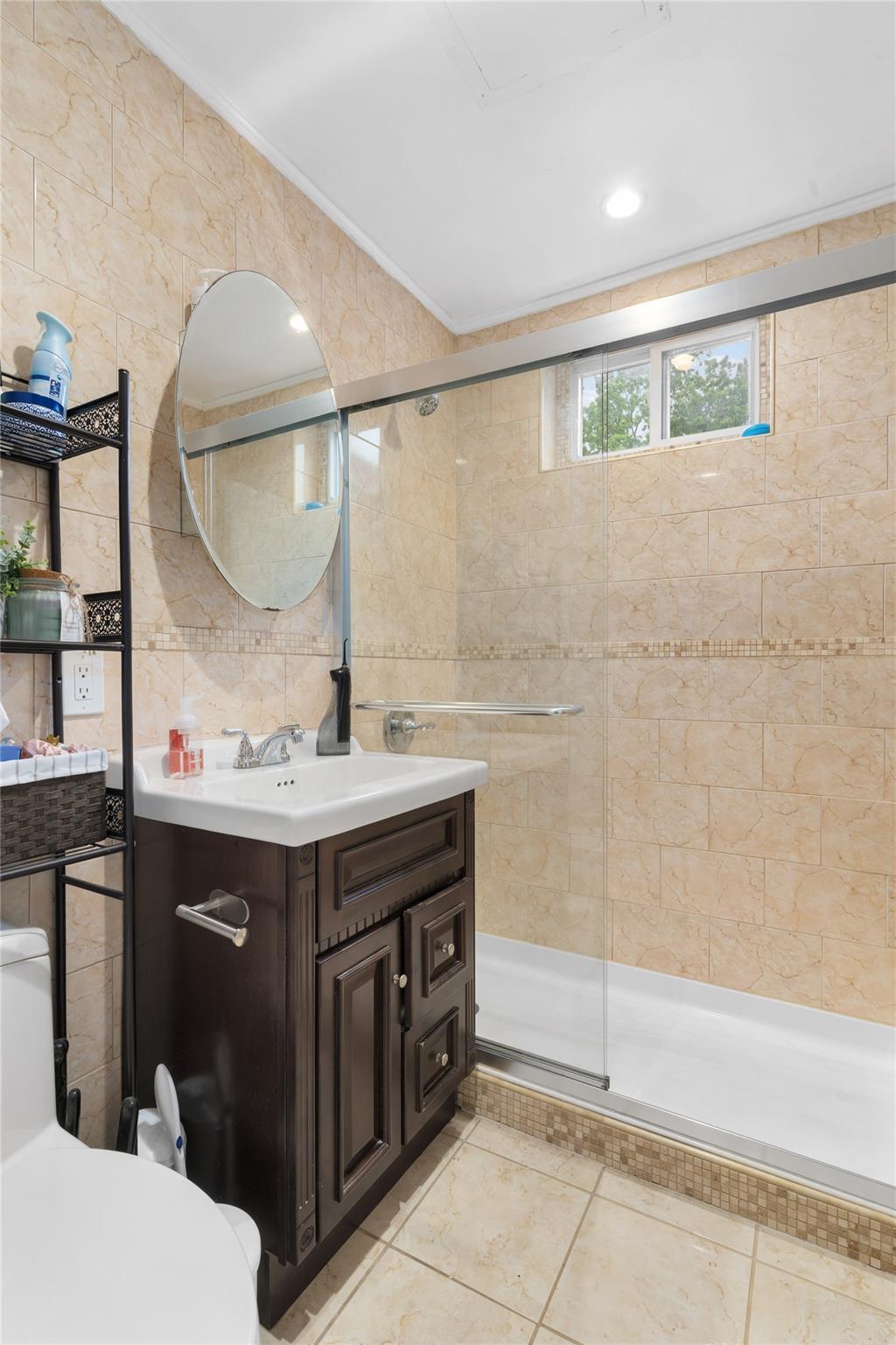 Single Family 22nd  Queens, NY 11105, MLS-867393-7