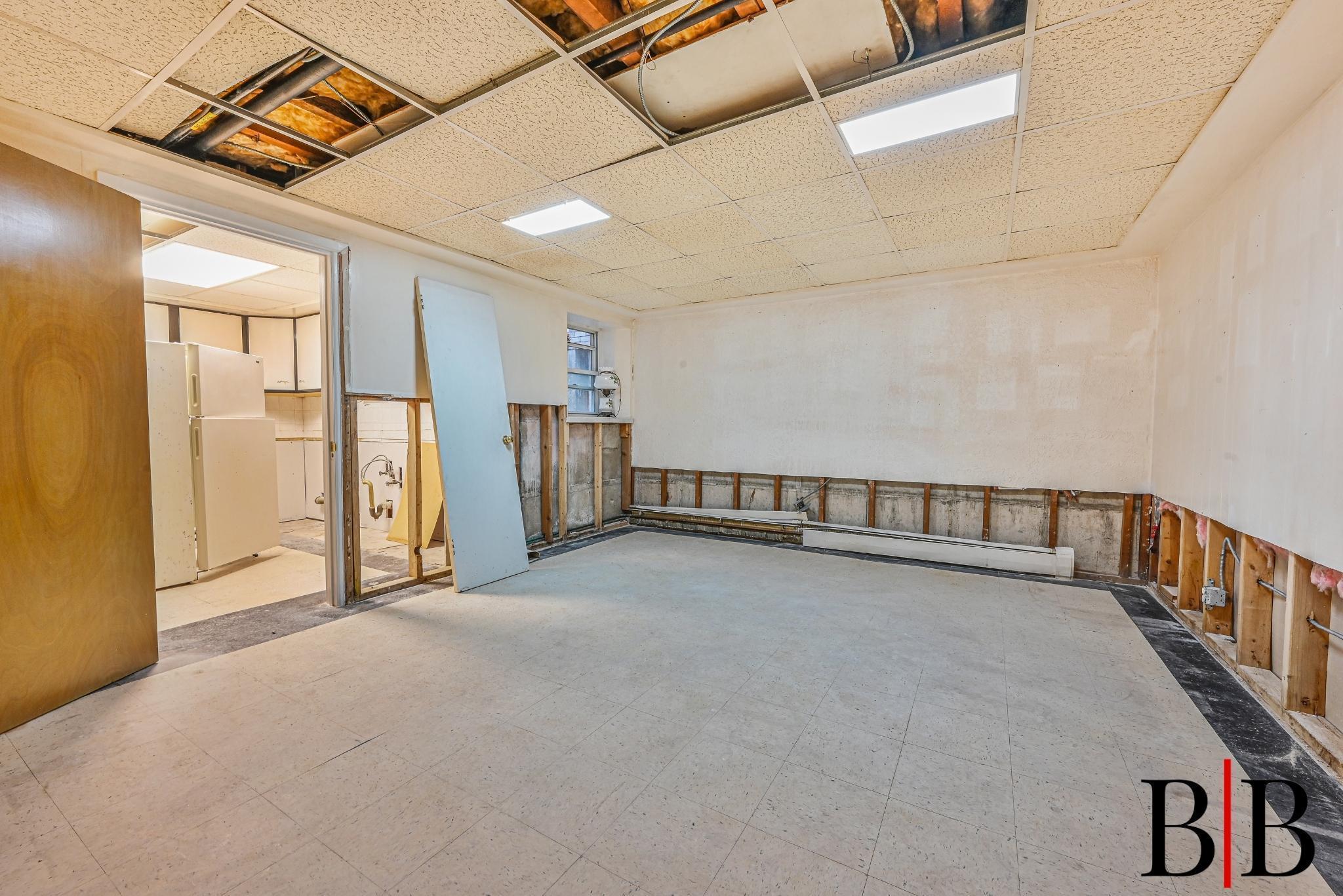 Single Family 63  Brooklyn, NY 11234, MLS-867403-21