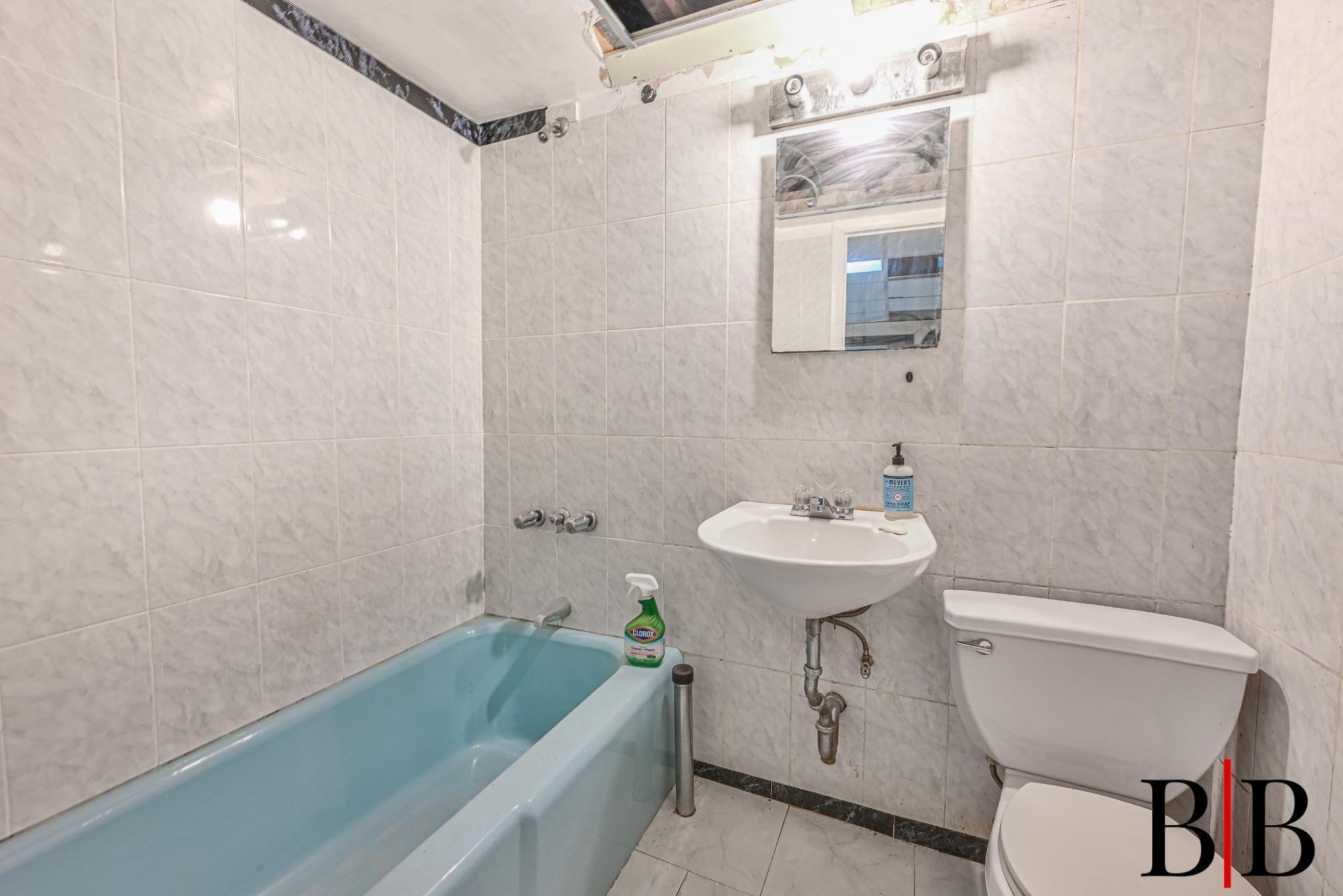 Single Family 63  Brooklyn, NY 11234, MLS-867403-22