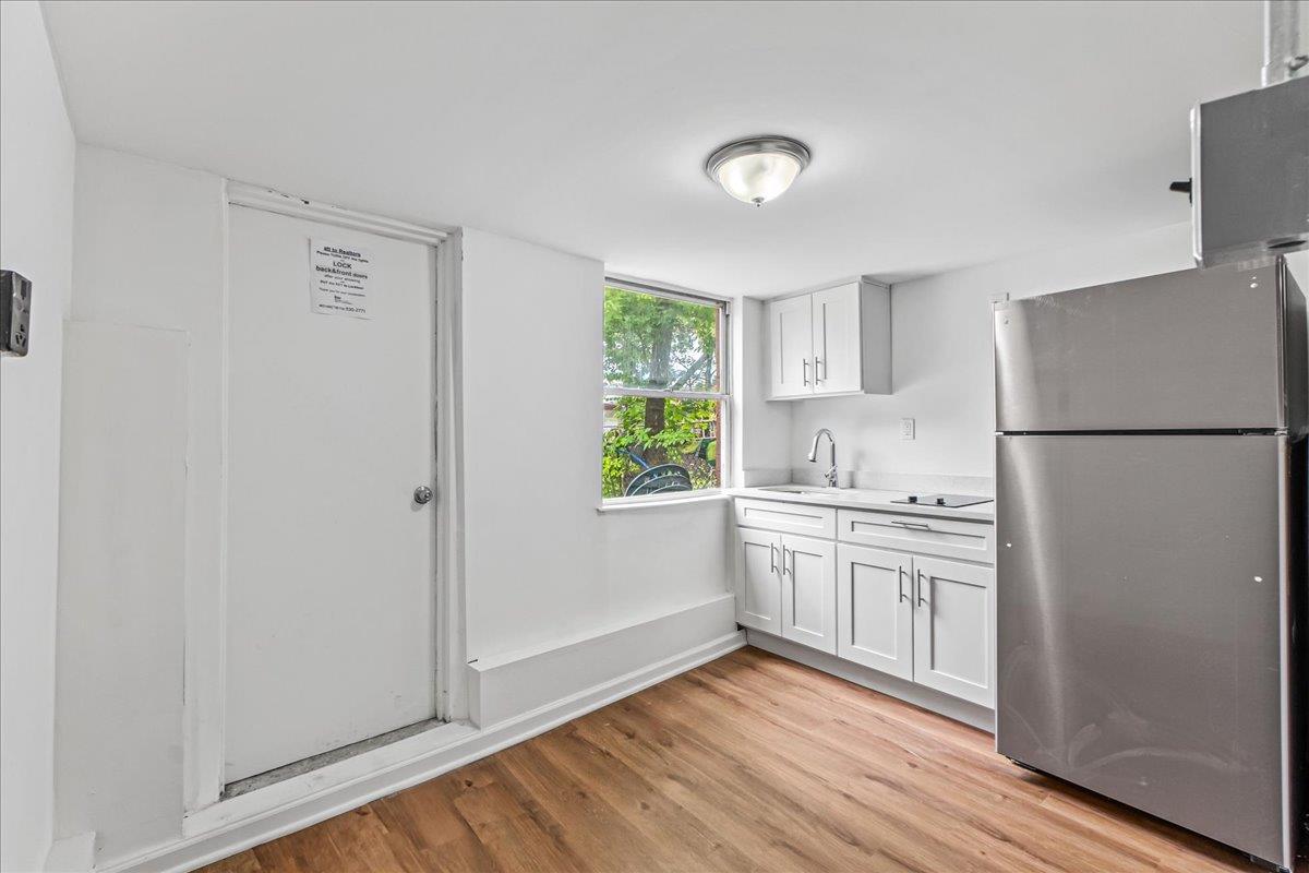 Single Family 219th  Bronx, NY 10469, MLS-867404-6