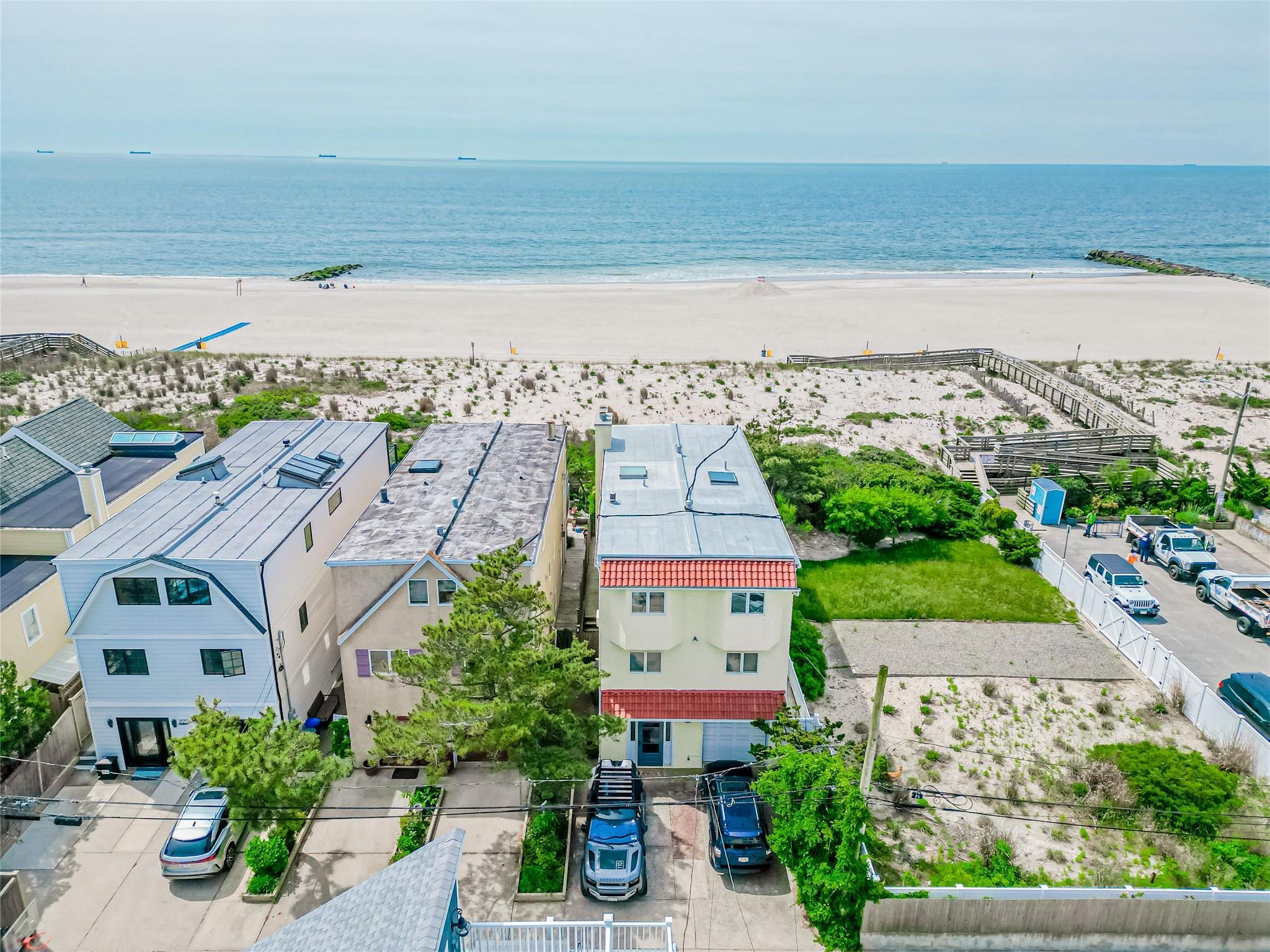 Single Family Oceanfront  Nassau County, NY 11561, MLS-867408-4