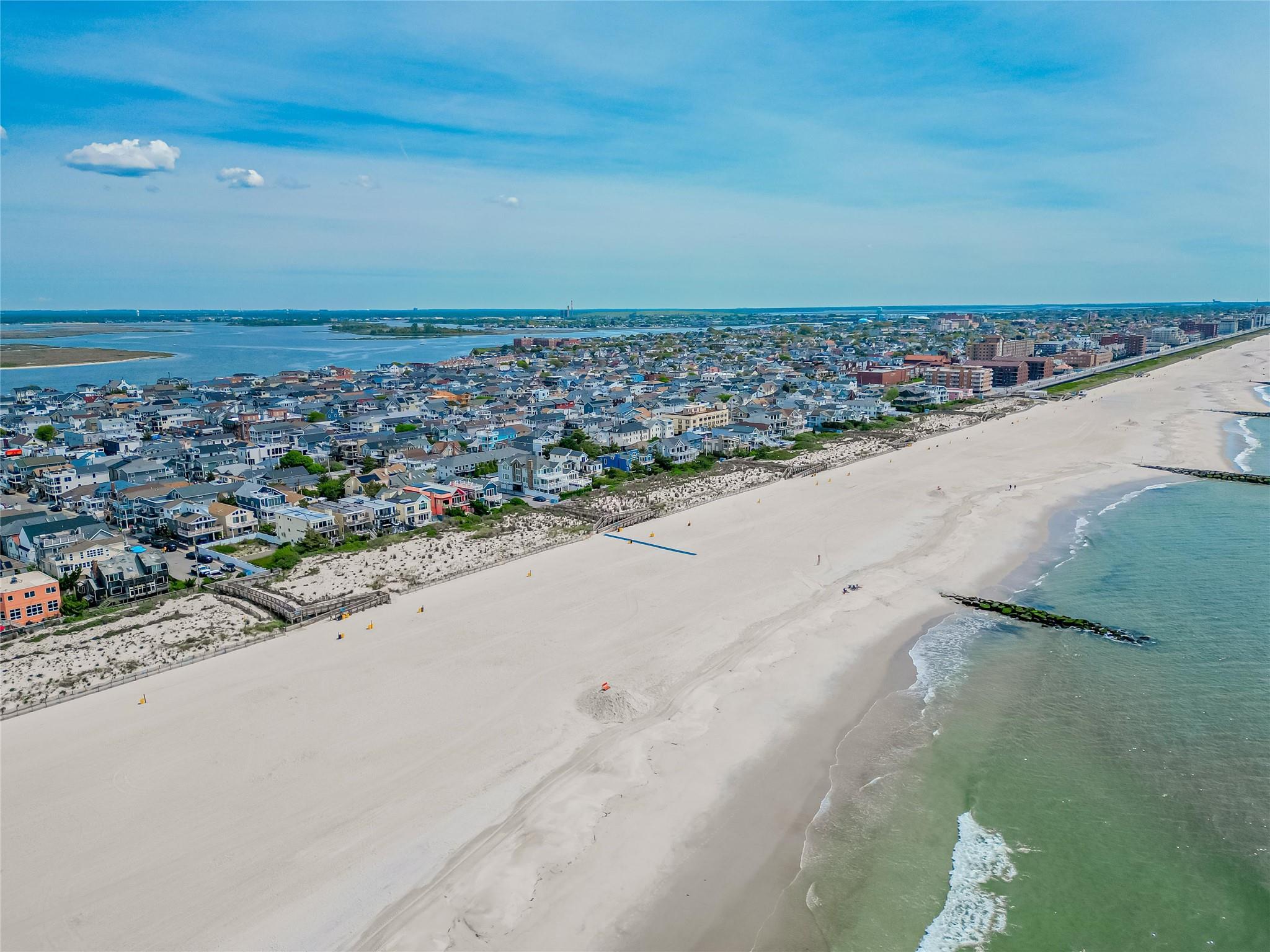 Single Family Oceanfront  Nassau County, NY 11561, MLS-867408-9
