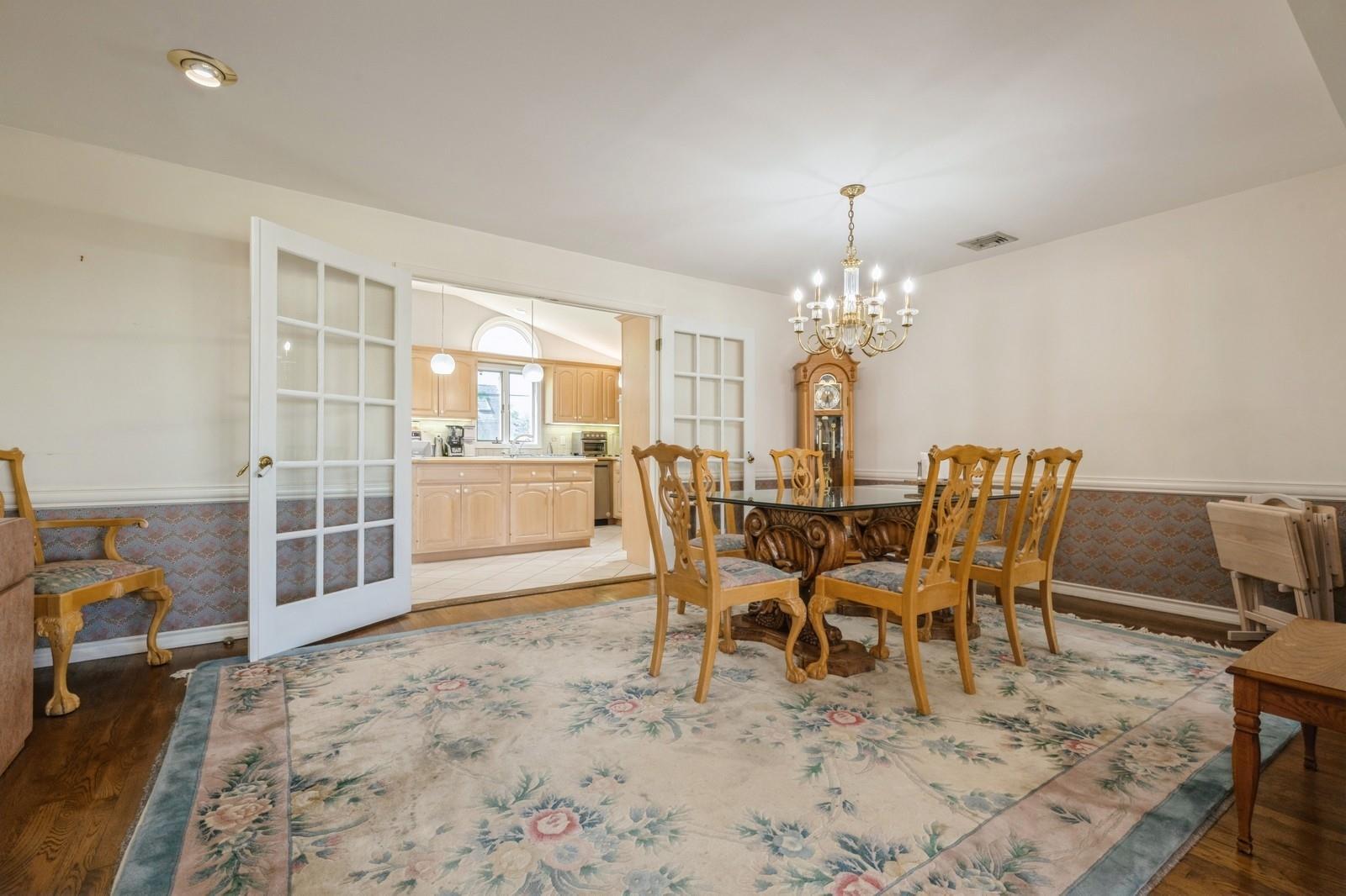 Single Family Cadillac  Nassau County, NY 11554, MLS-867421-5