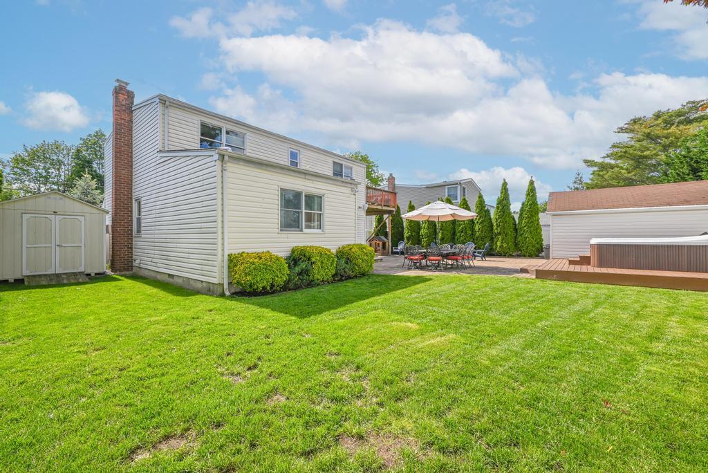 Single Family Durham  Nassau County, NY 11554, MLS-867429-4
